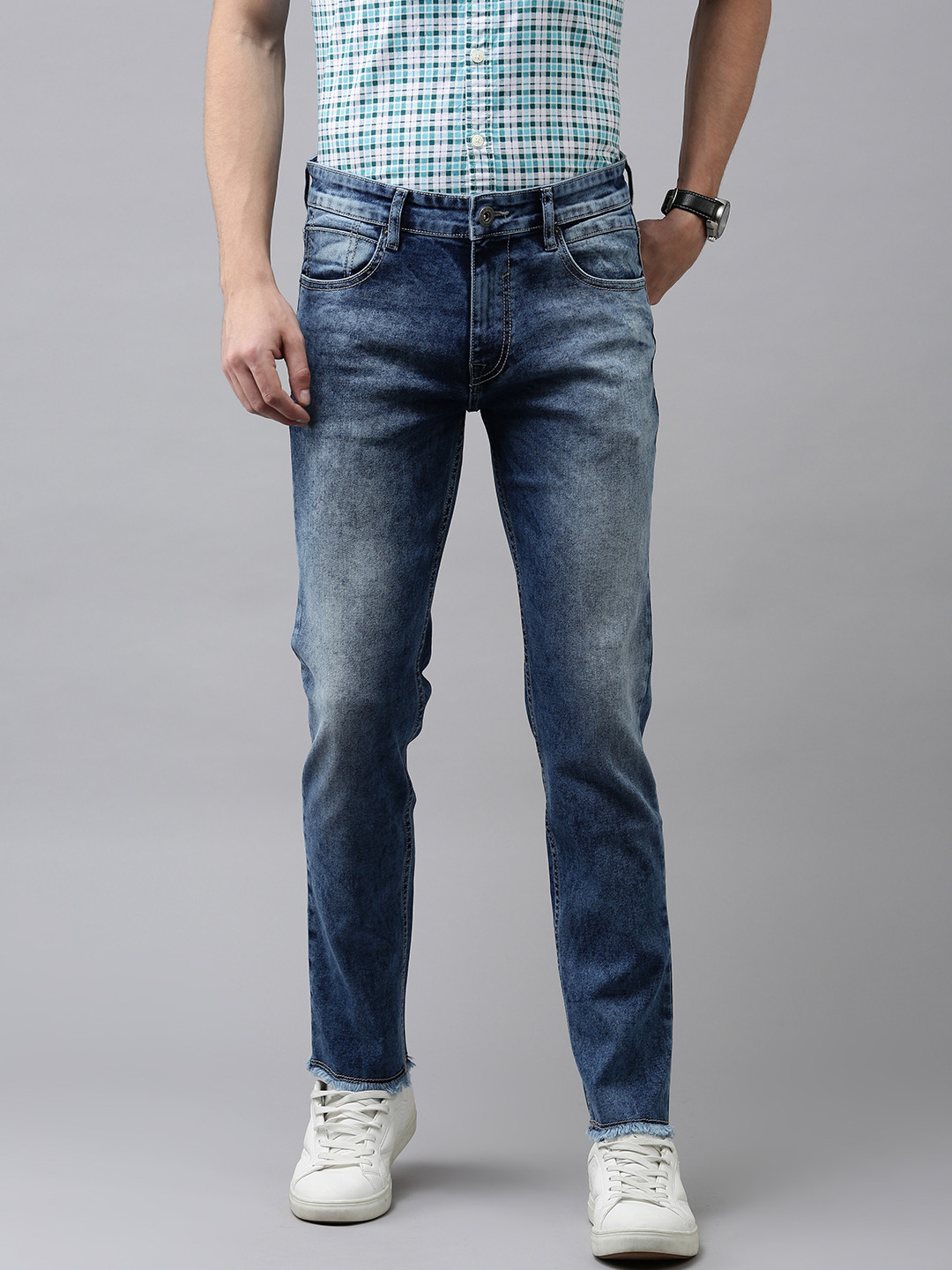 

BEAT LONDON by PEPE JEANS Men Blue Vapour Tapered Fit Low-Rise Heavy Fade Jeans