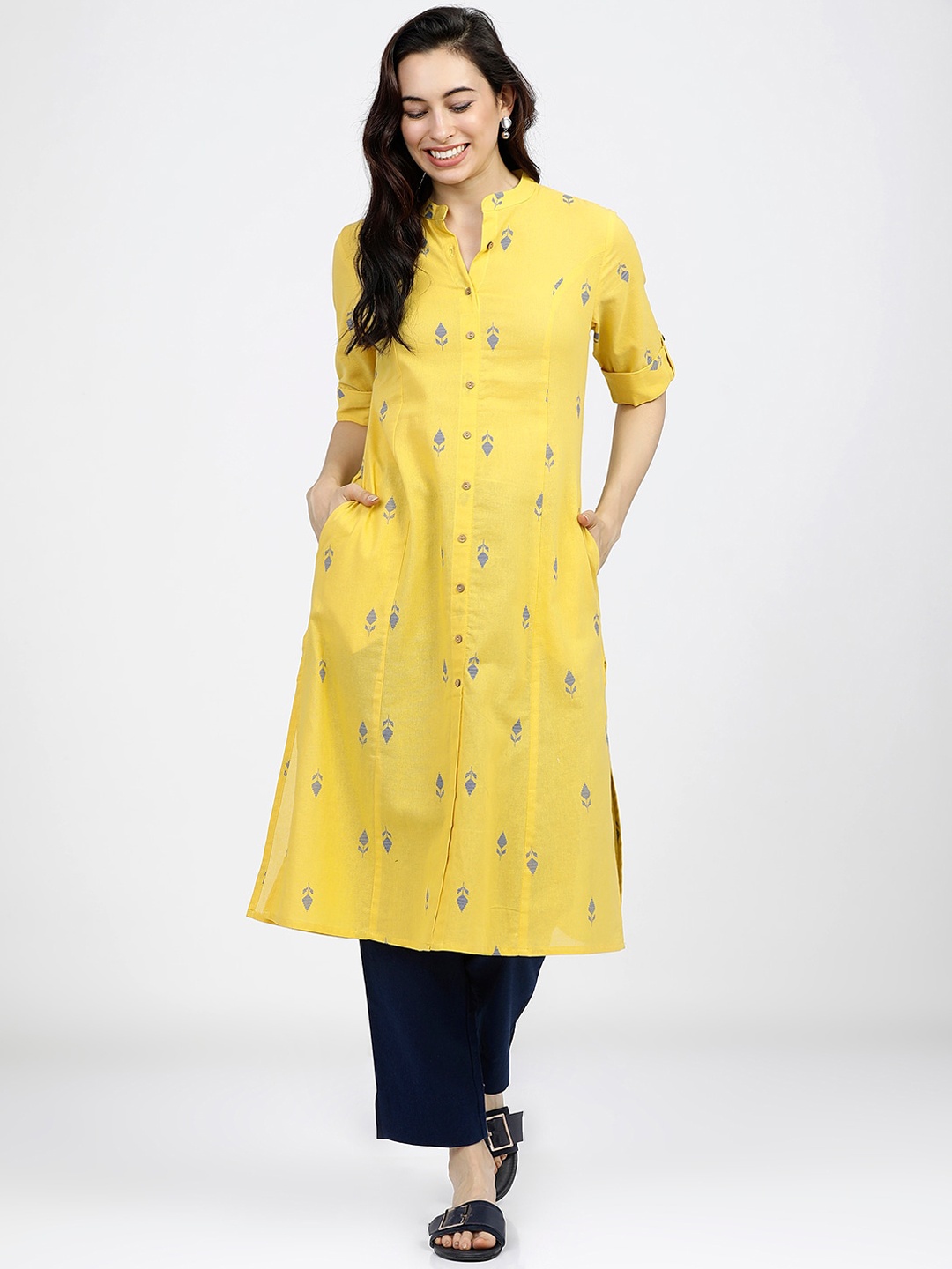 

Vishudh Women Yellow Ethnic Motif Printed Kurta