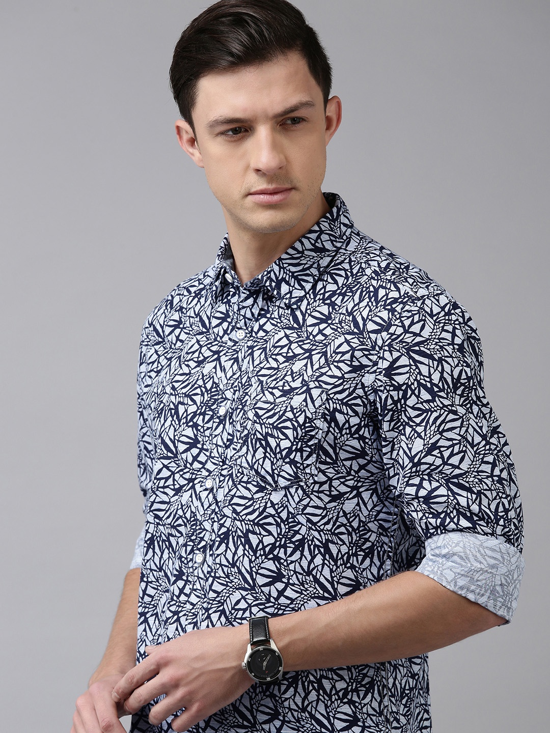 

BEAT LONDON by PEPE JEANS Men White Slim Fit Printed Casual Shirt