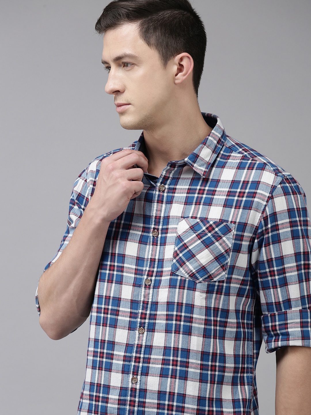 

BEAT LONDON by PEPE JEANS Men Blue Slim Fit Pure Cotton Checked Casual Shirt