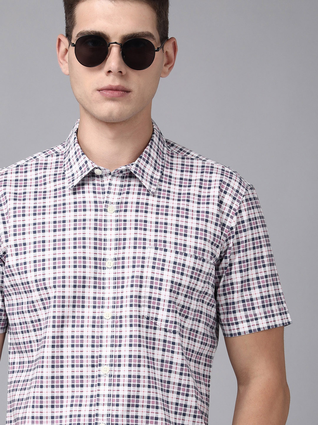 

BEAT LONDON by PEPE JEANS Men Blue & White Slim Fit Checked Casual Shirt