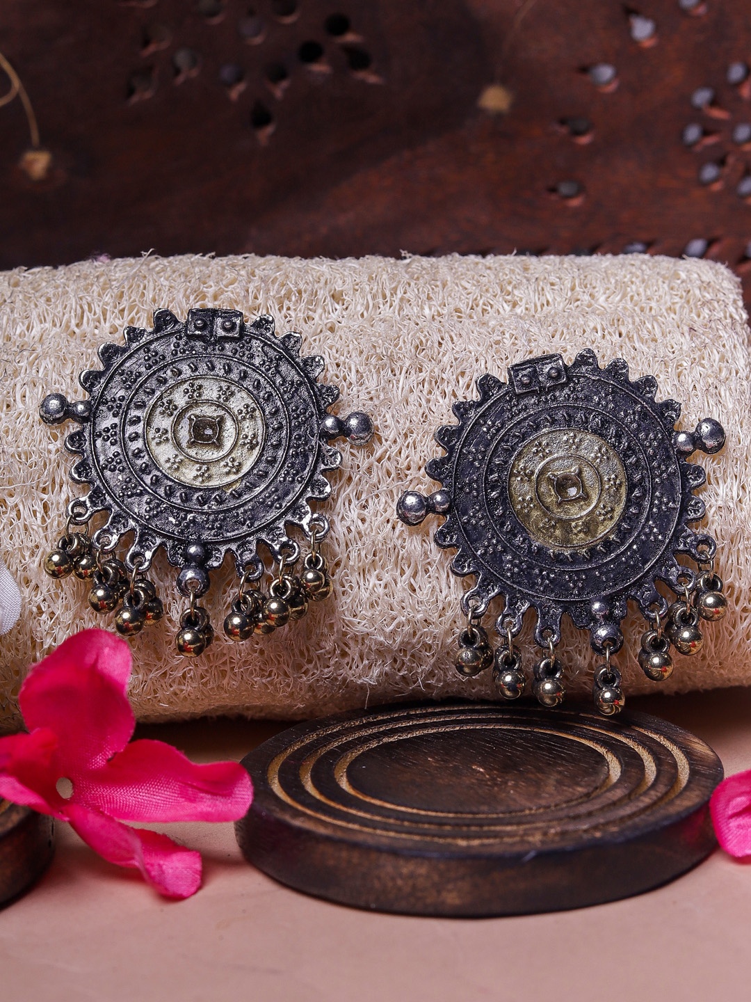 

DIVA WALK Silver-Toned & Gold-Toned Contemporary Drop Earrings