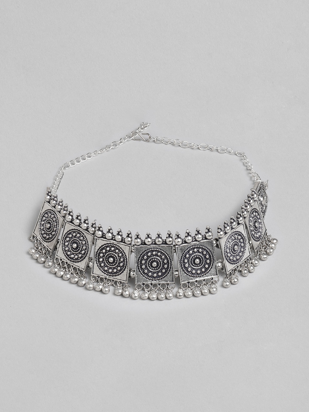 

DIVA WALK Silver-Toned Silver-Plated Handcrafted Necklace