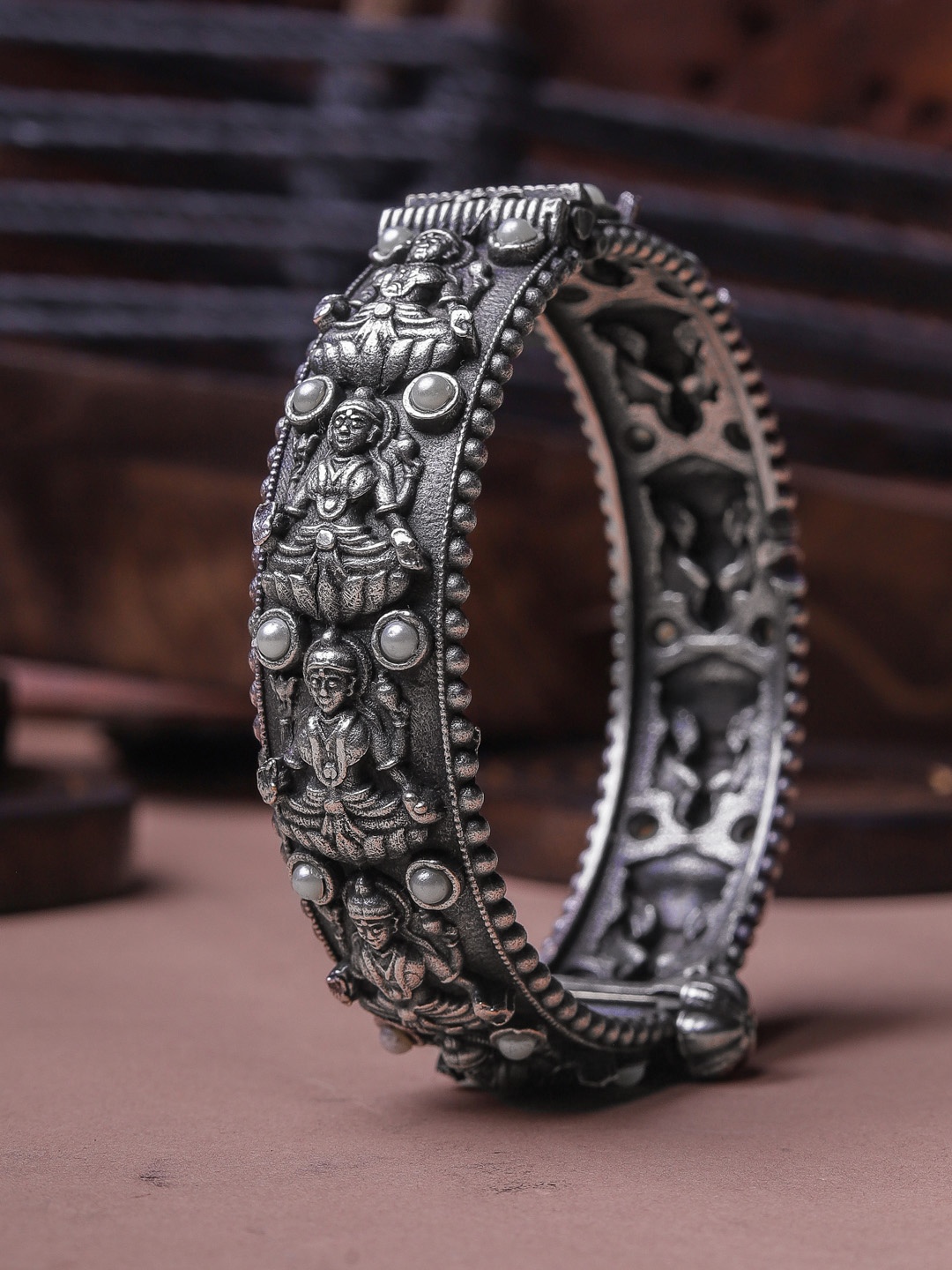 

DIVA WALK Women Silver-Toned & White Handcrafted Silver-Plated Bangle-Style Bracelet