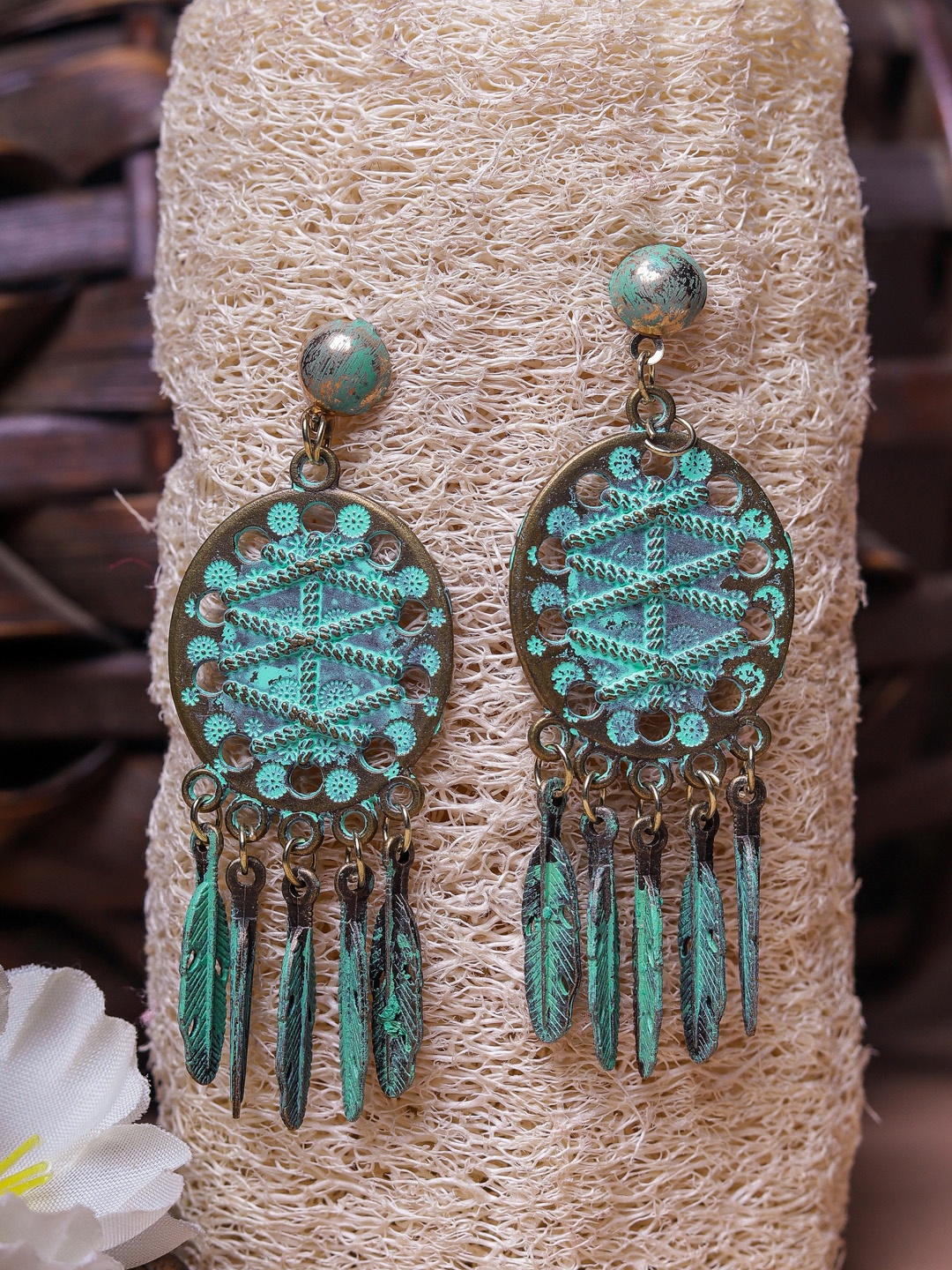 

DIVA WALK Gold-Toned & Blue Feather Shaped Drop Earrings