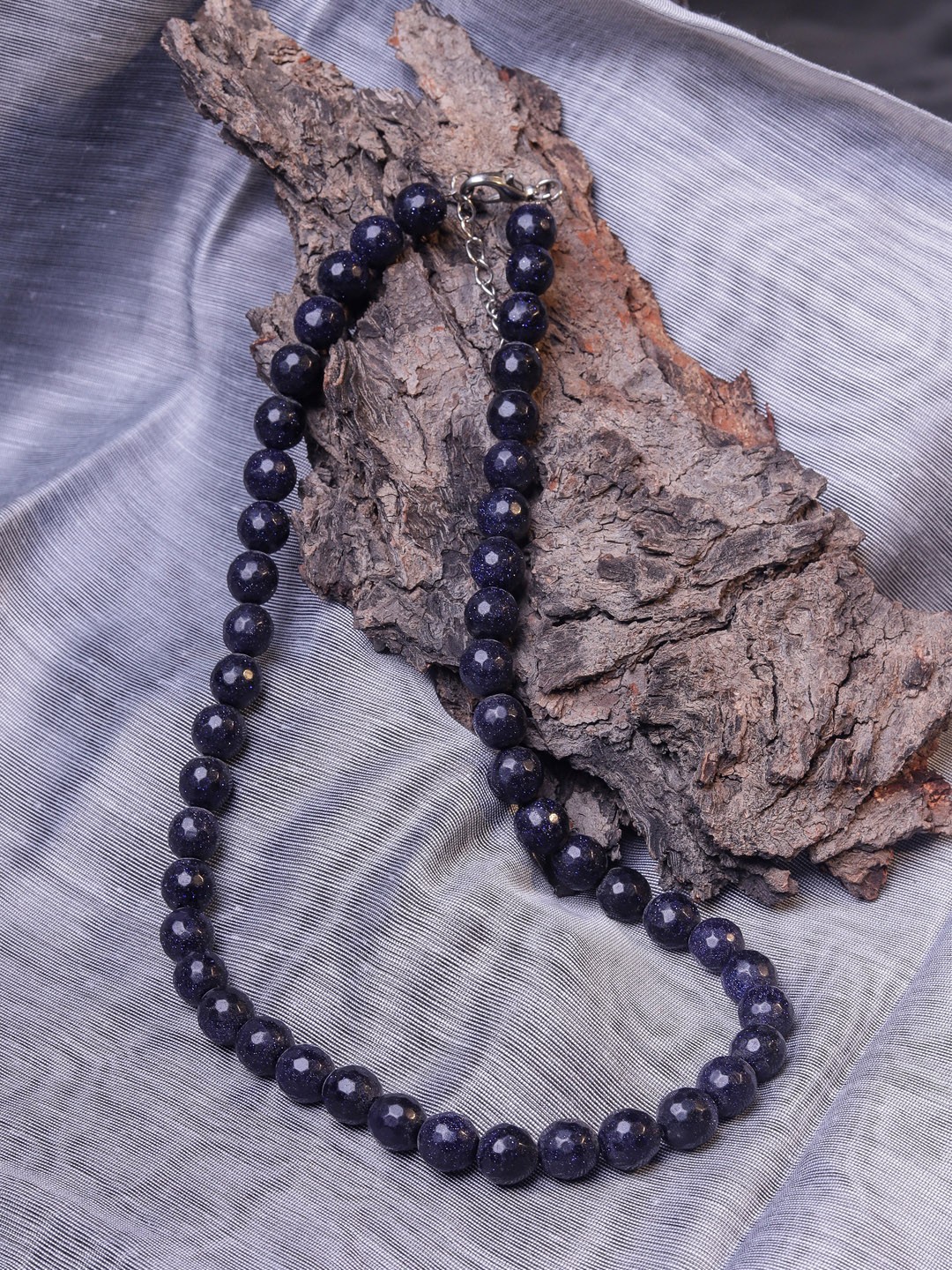 

DIVA WALK Navy Blue Silver-Plated Necklace