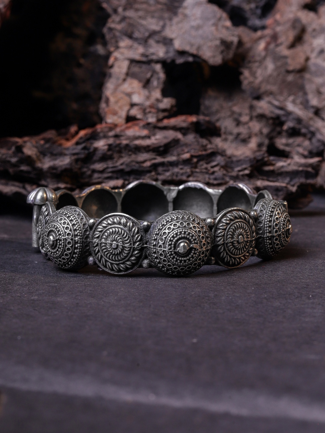 

DIVA WALK Women Silver-Toned Handcrafted Silver-Plated Bangle-Style Bracelet