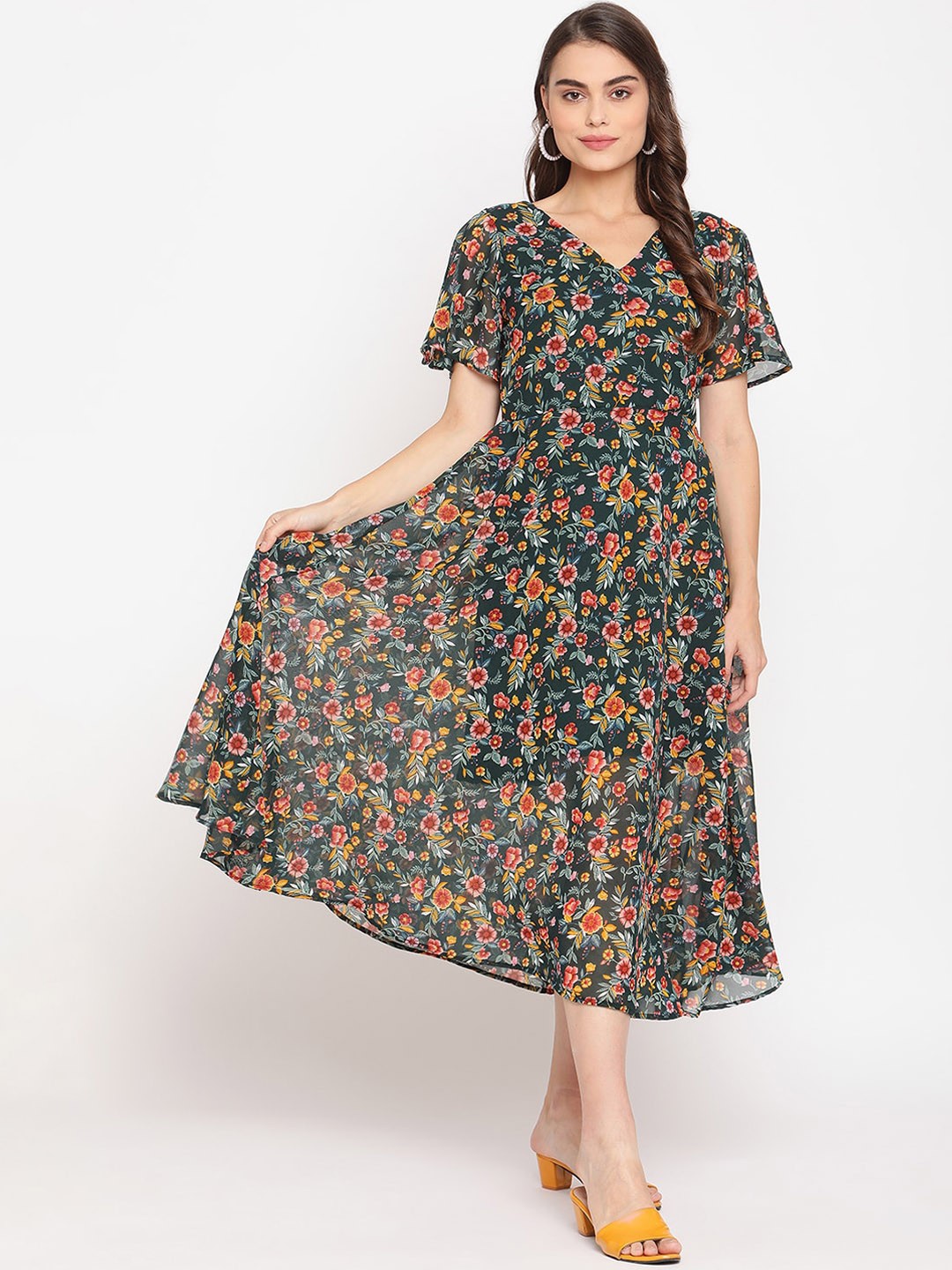 

COASTLAND Green & Red Floral Chiffon Midi Dress