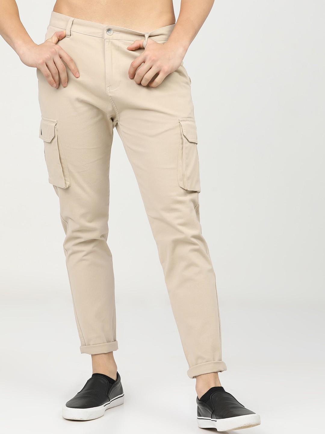 

HIGHLANDER Men Beige Slim Fit Easy Wash Cargos Trousers