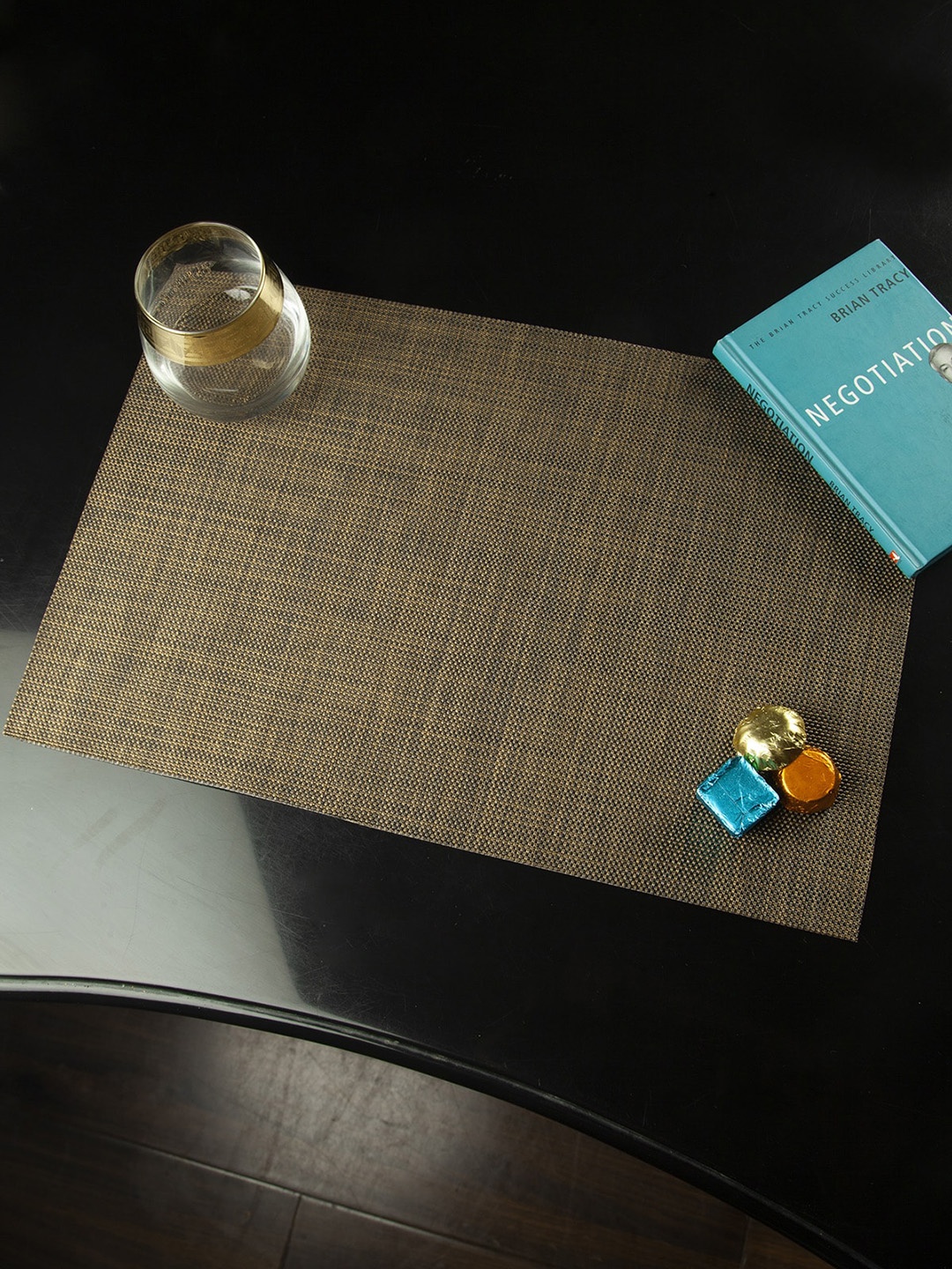 

OBSESSIONS Set of 6 Gold-Toned Solid Table Placemats