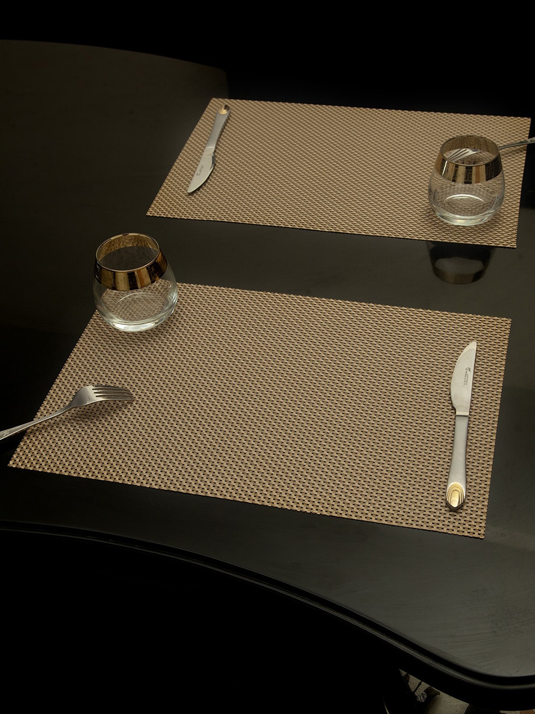 

OBSESSIONS Set Of 6 Gold-Toned Solid Rectangular Table Placemats