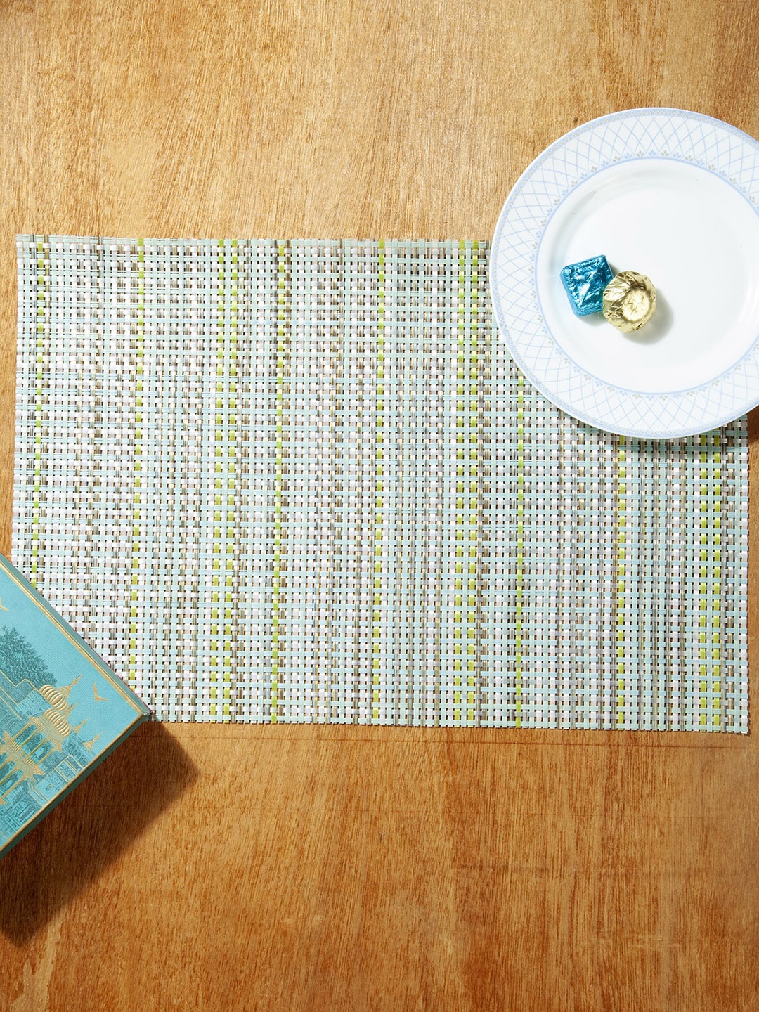 

OBSESSIONS Set Of 6 White & Green Geometric Rectangular Table Placemats