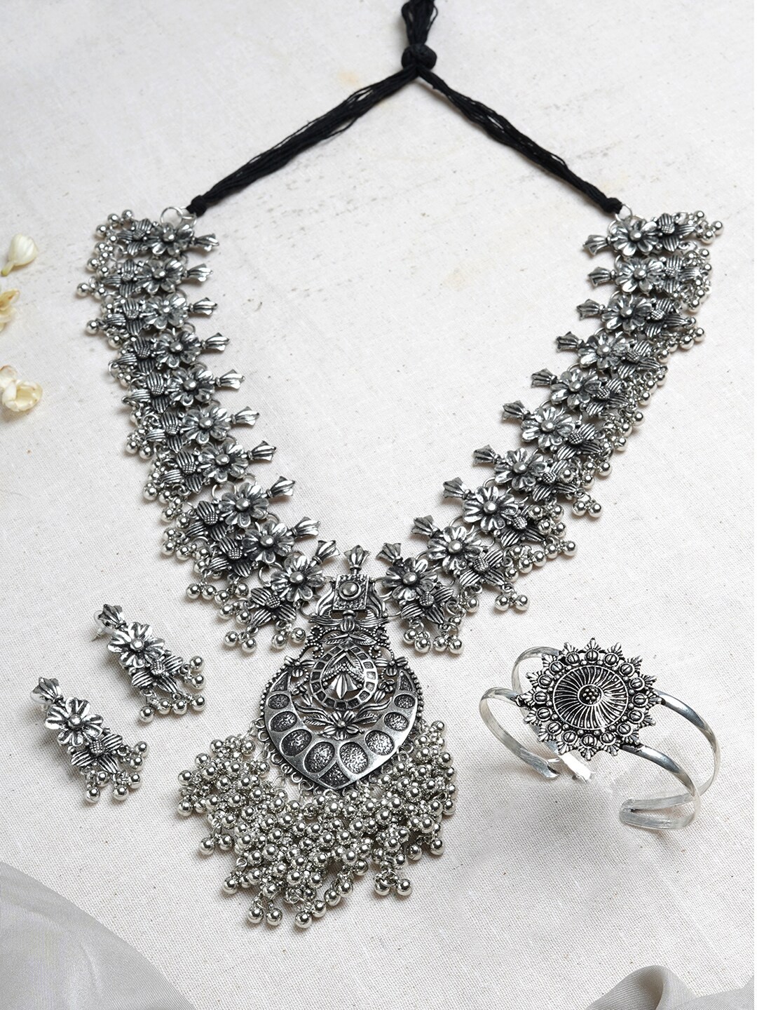 

TEEJH Oxidised Silver-Plated Oxidised Jewellery Set