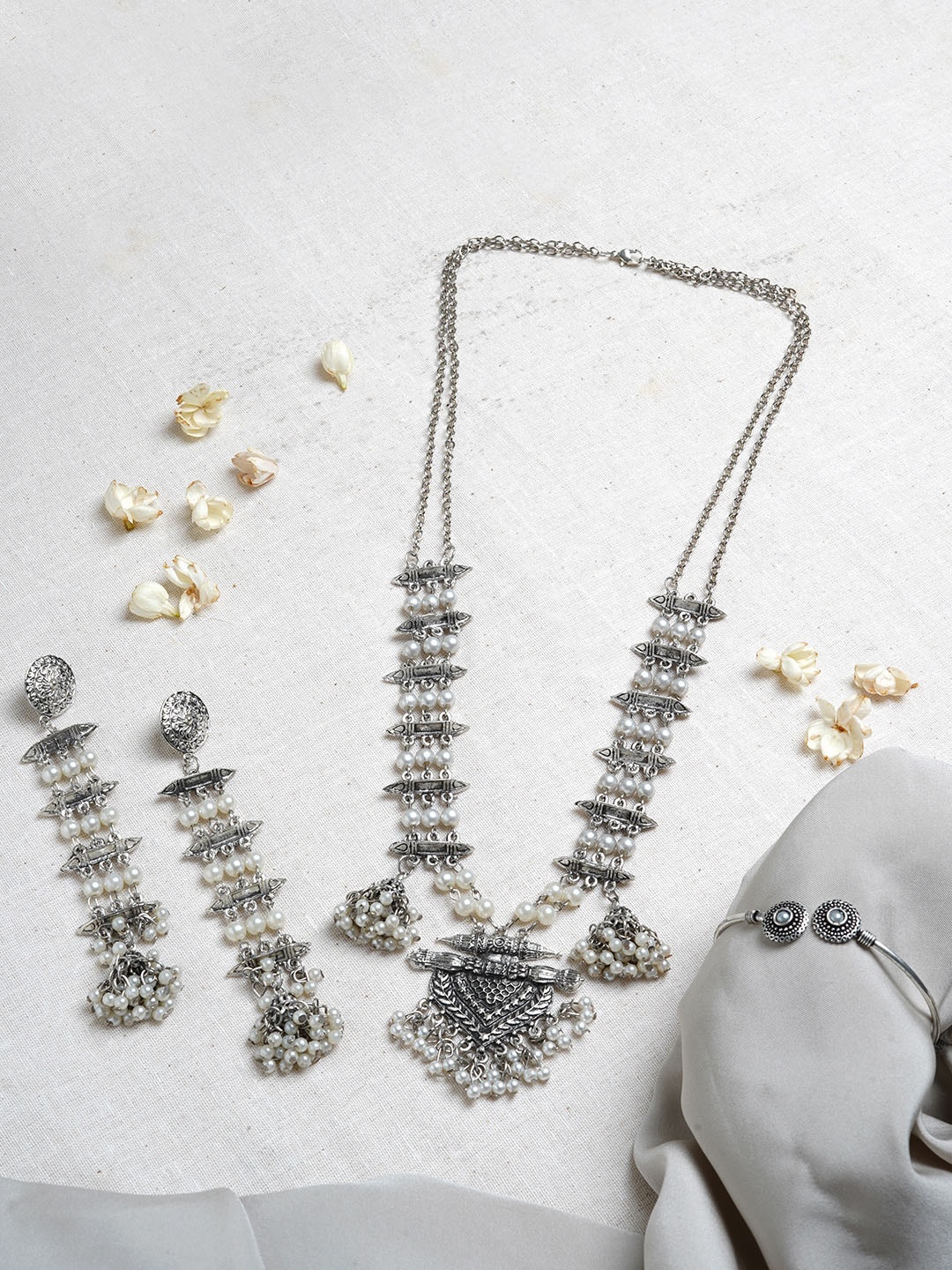 

TEEJH Oxidised Silver-Plated White Beaded Jewellery Set