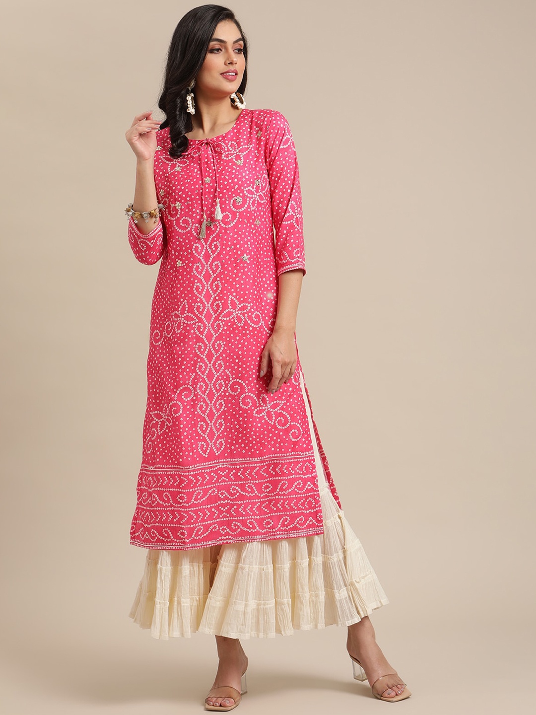 

Varanga Women Pink Ethnic Motifs Printed Keyhole Neck Kurta