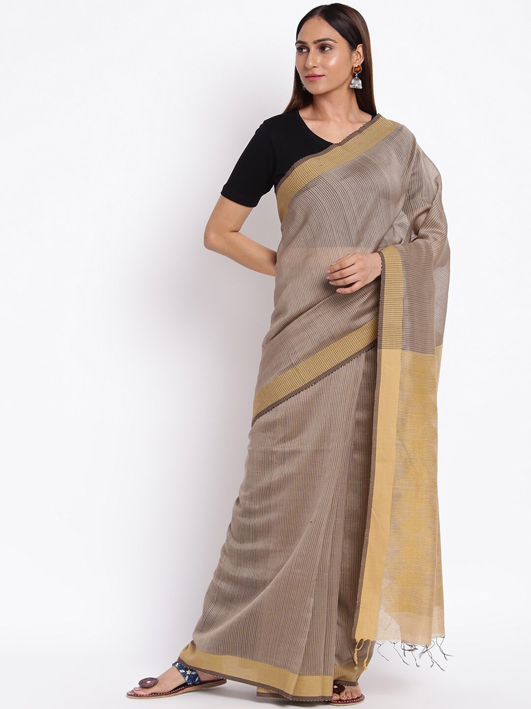 

Fabindia Grey & Gold-Toned Woven Design Zari Jamdani Saree