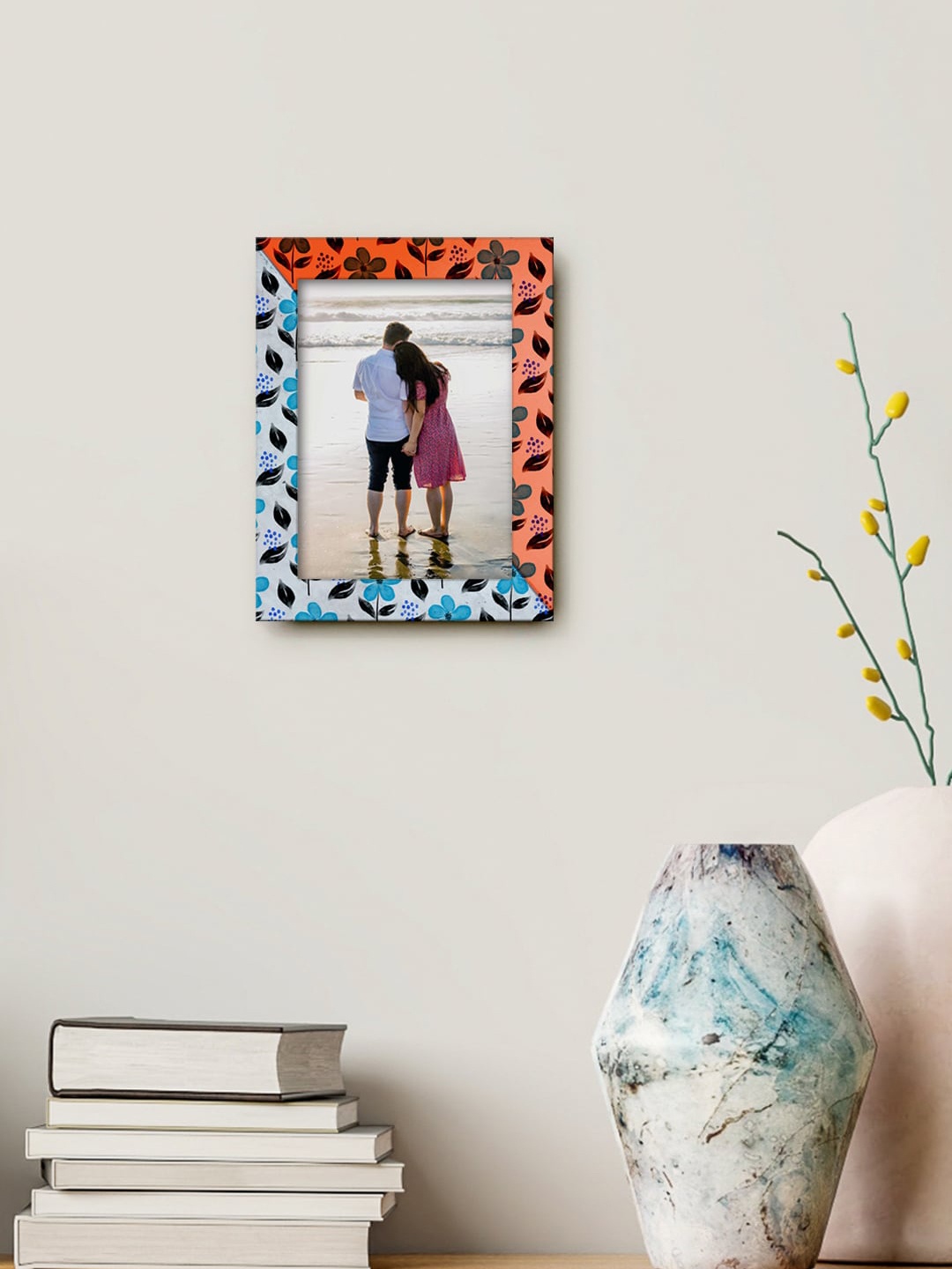 

999Store Unisex Orange & Black Printed Wall Photo Frame
