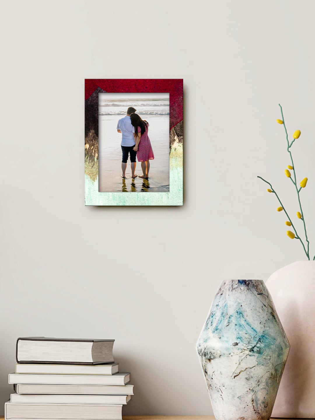 

999Store Green & Red Printed MDF Wall Photo Frame