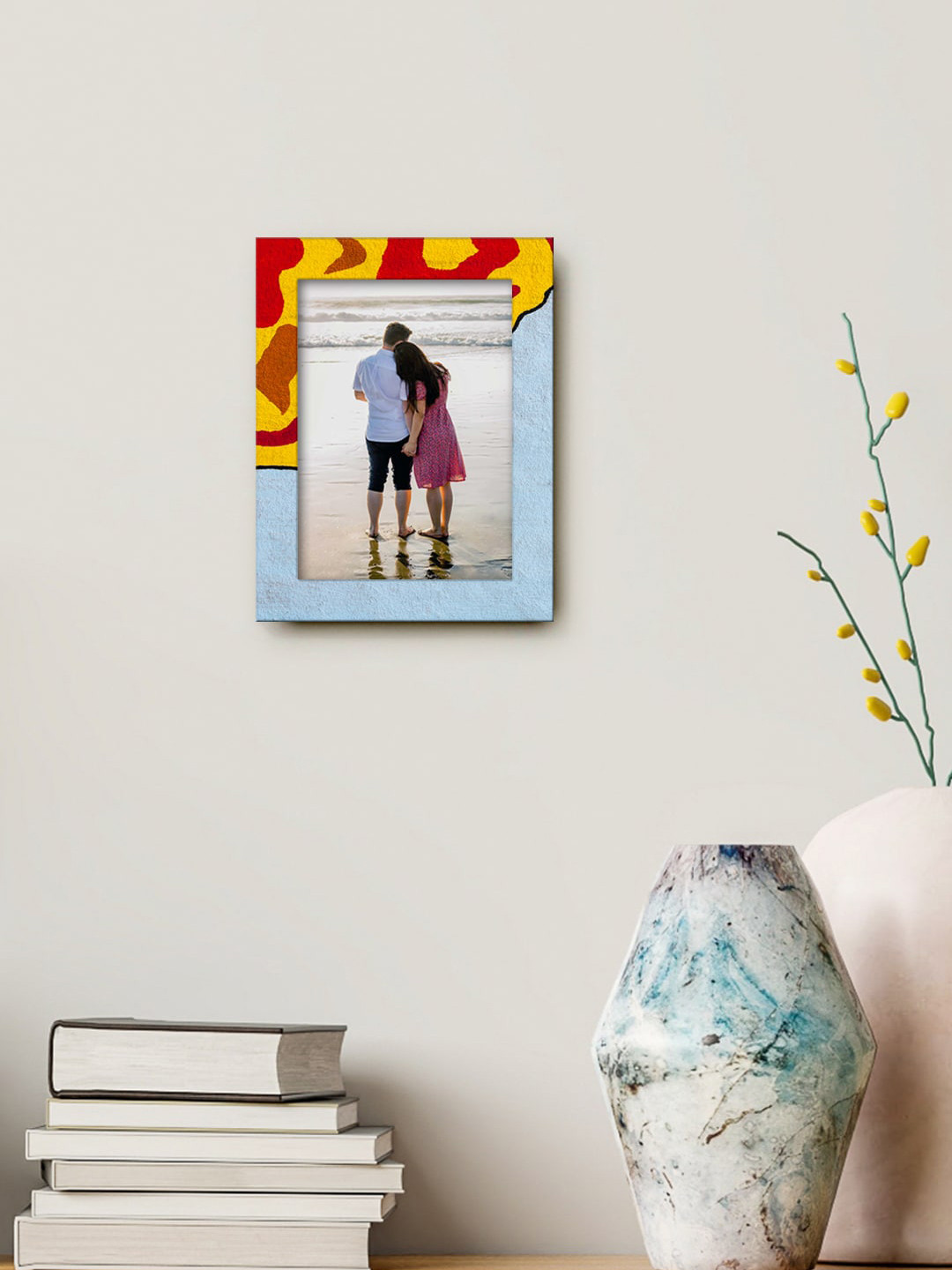 

999Store Blue & Red Printed MDF Wall Photo Frame