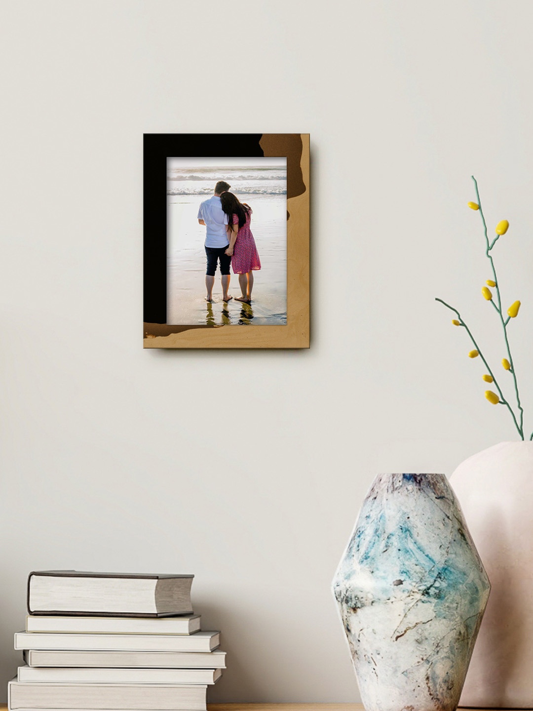 

999Store Brown & Black Printed MDF Wall Photo Frame