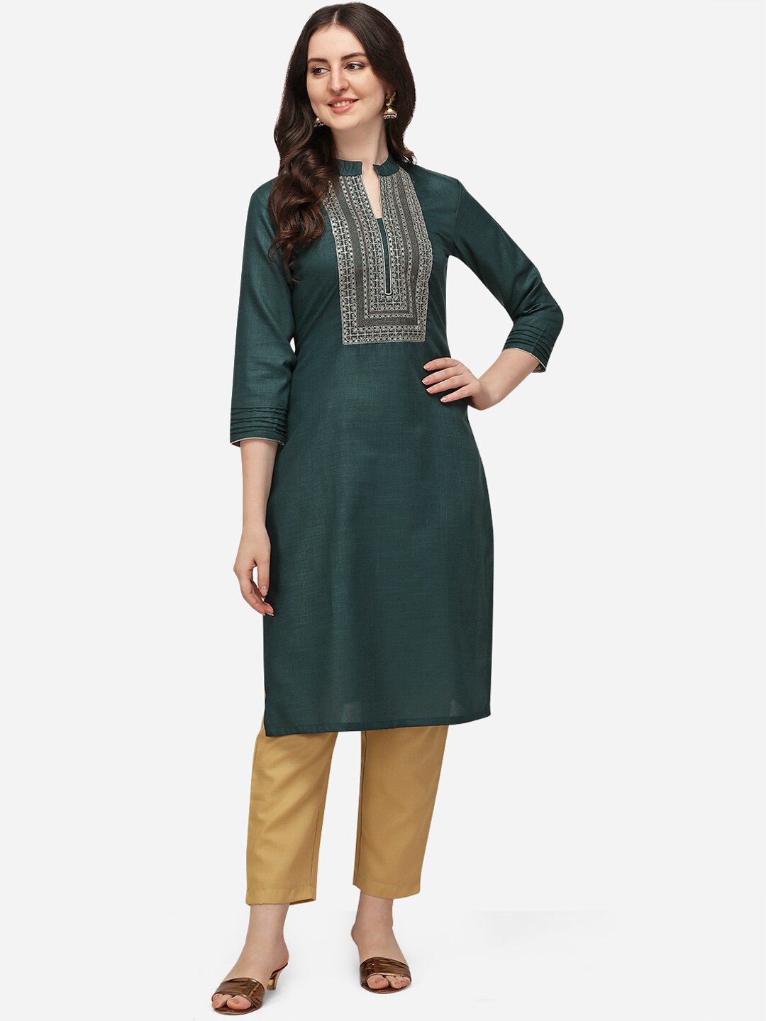 

SAADHVI Women Green Geometric Printed Cold-Shoulder Sleeves Kurta