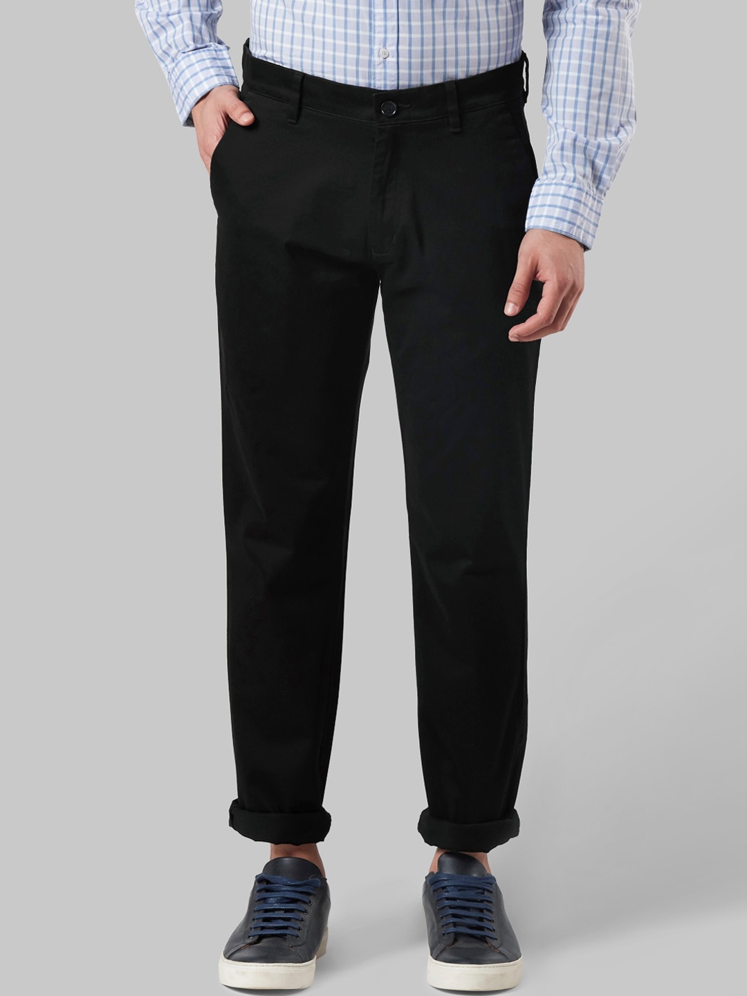 

Raymond Men Black Slim Fit Trousers