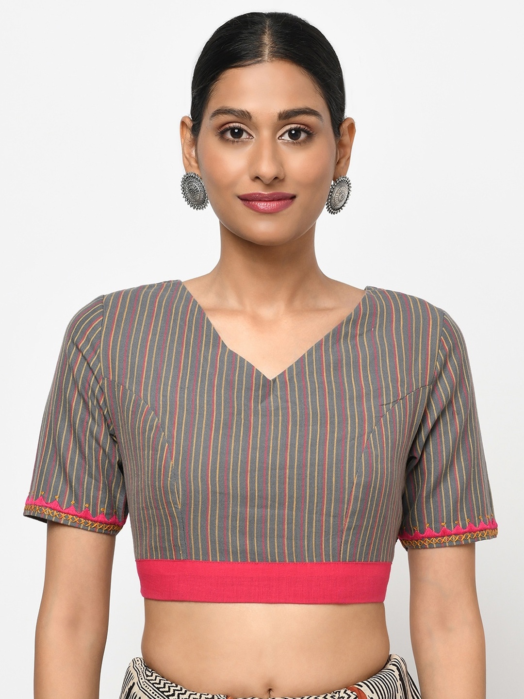 

Fabindia Women Grey & Pink Embroidered Cotton Saree Blouse