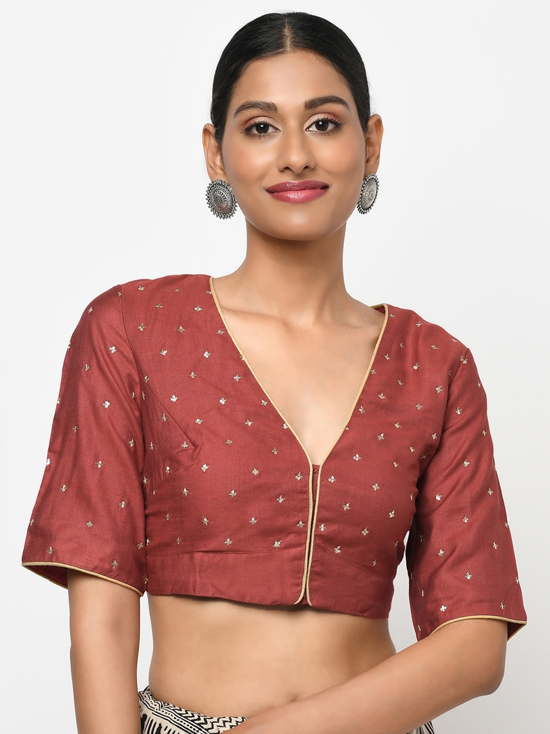 

Fabindia Women Red & Gold-Toned Embroidered Handcrafted Silk Saree Blouse