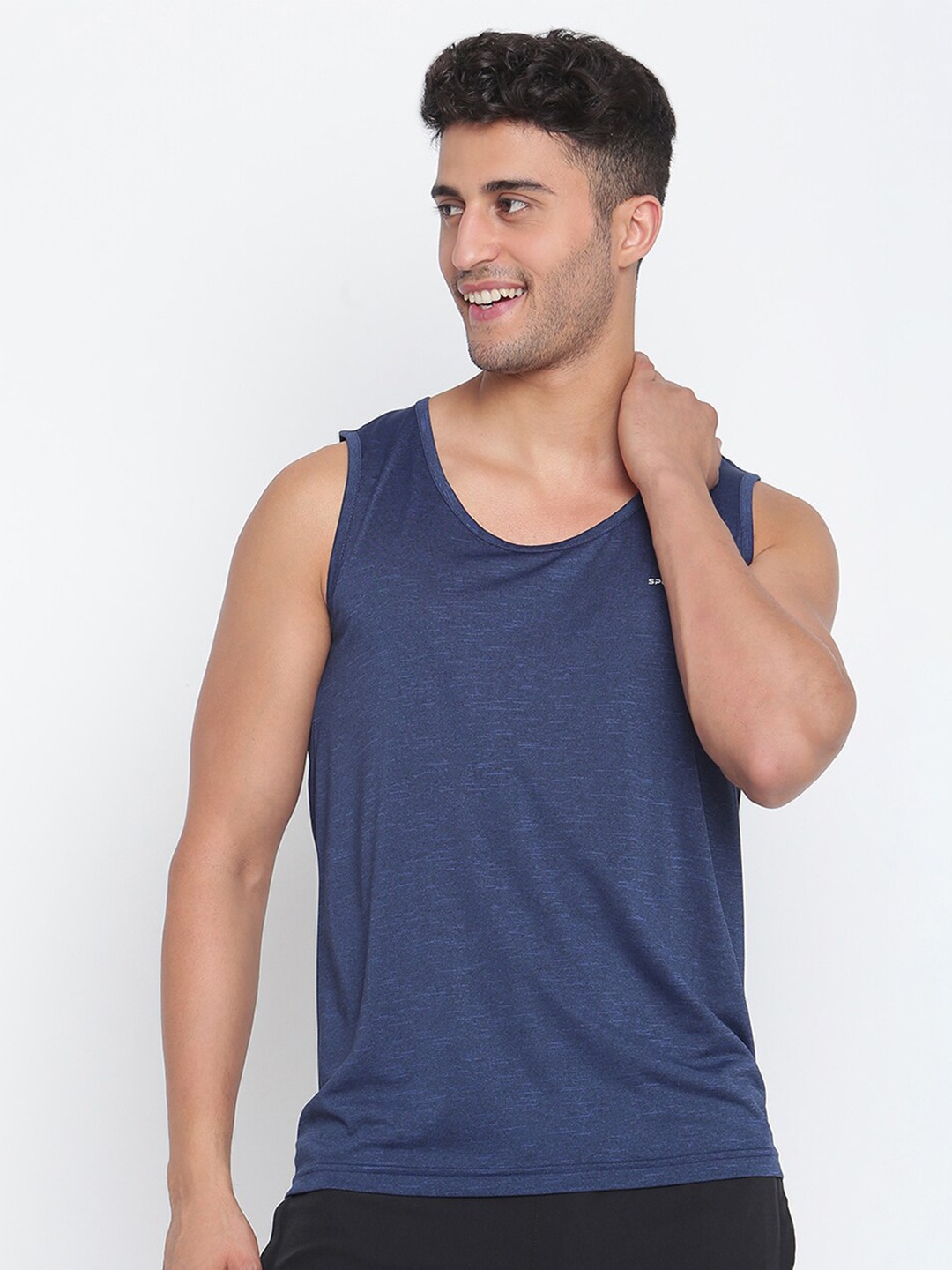 

Spolei Men Blue Slim Fit T-shirt