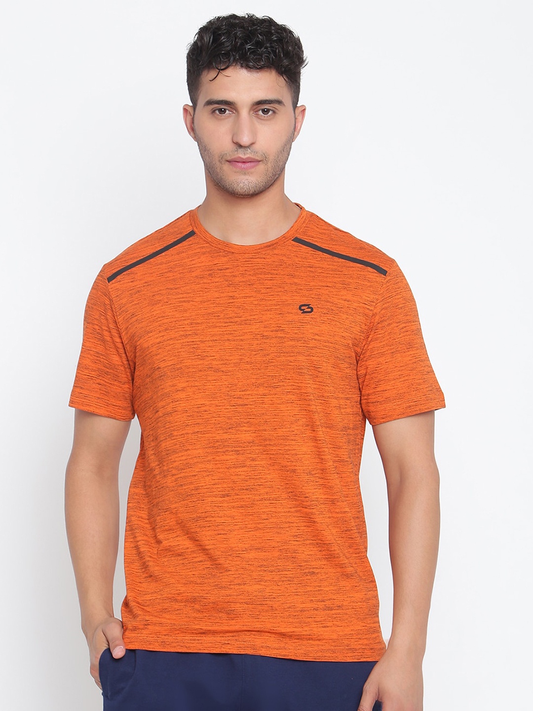 

Spolei Men Orange Applique Slim Fit T-shirt