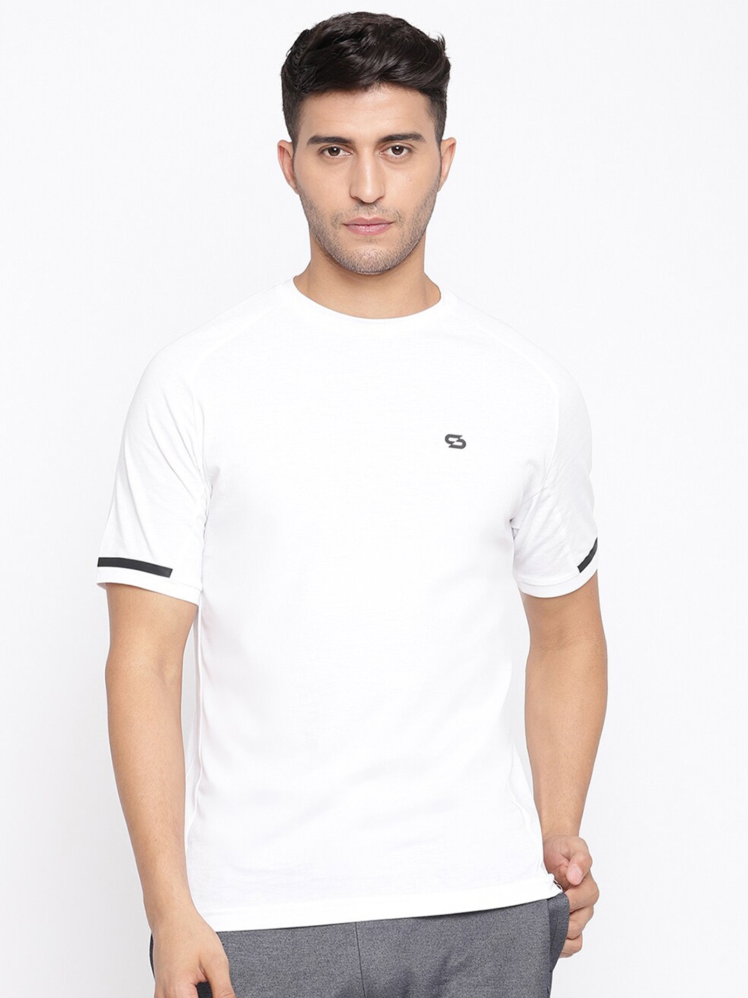 

Spolei Men White Applique Slim Fit T-shirt