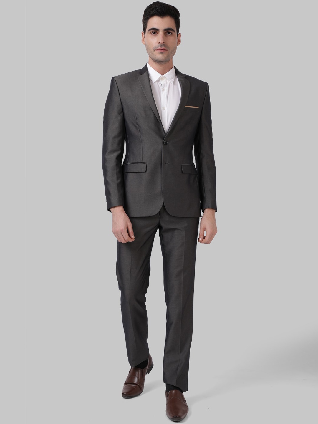 

Park Avenue Men Brown Solid Super Slim-Fit Single-Breasted Two-Piece Formal Suit
