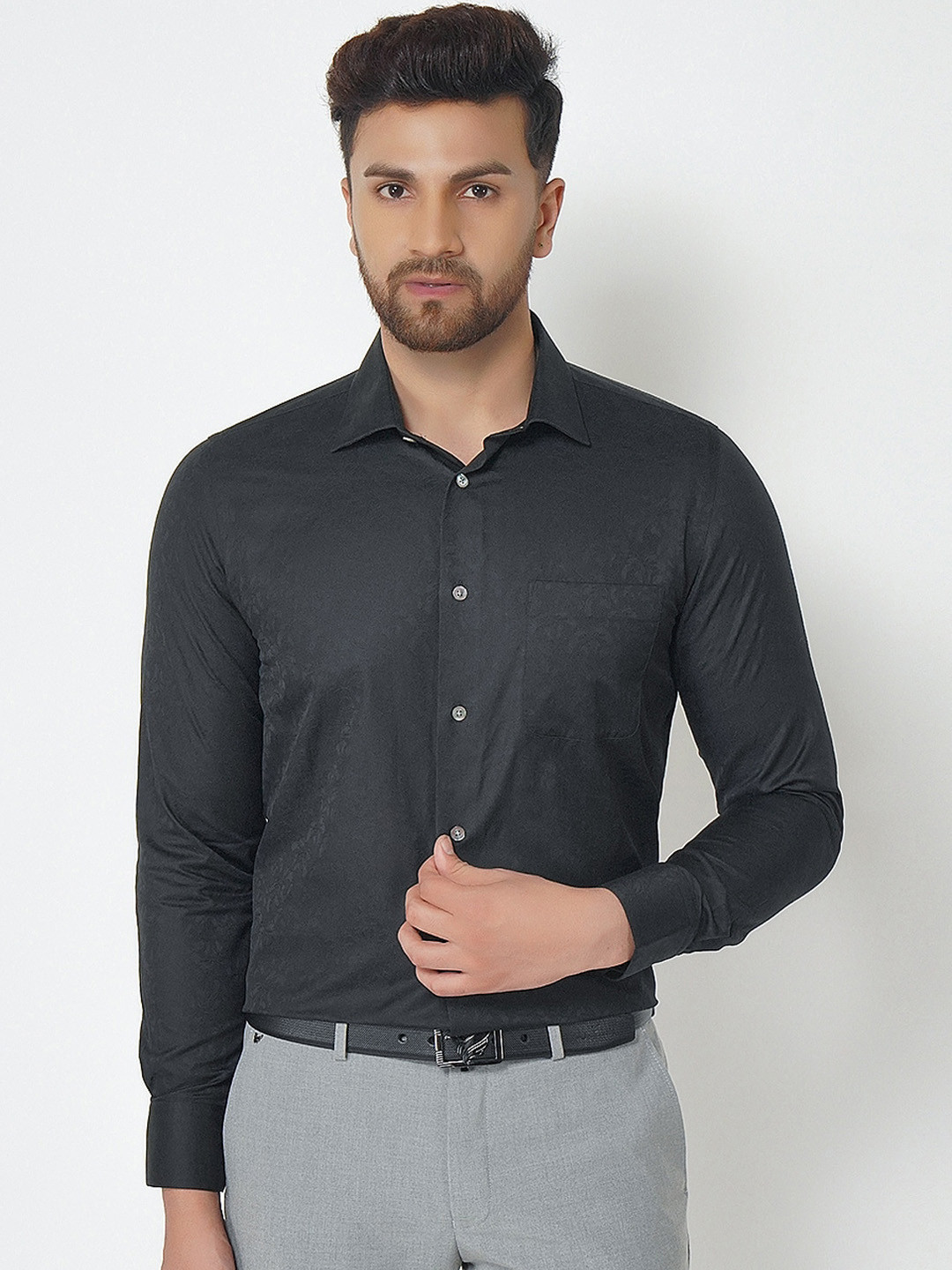 

Blackberrys Men Black India Slim Fit Printed Pure Cotton Party Shirt