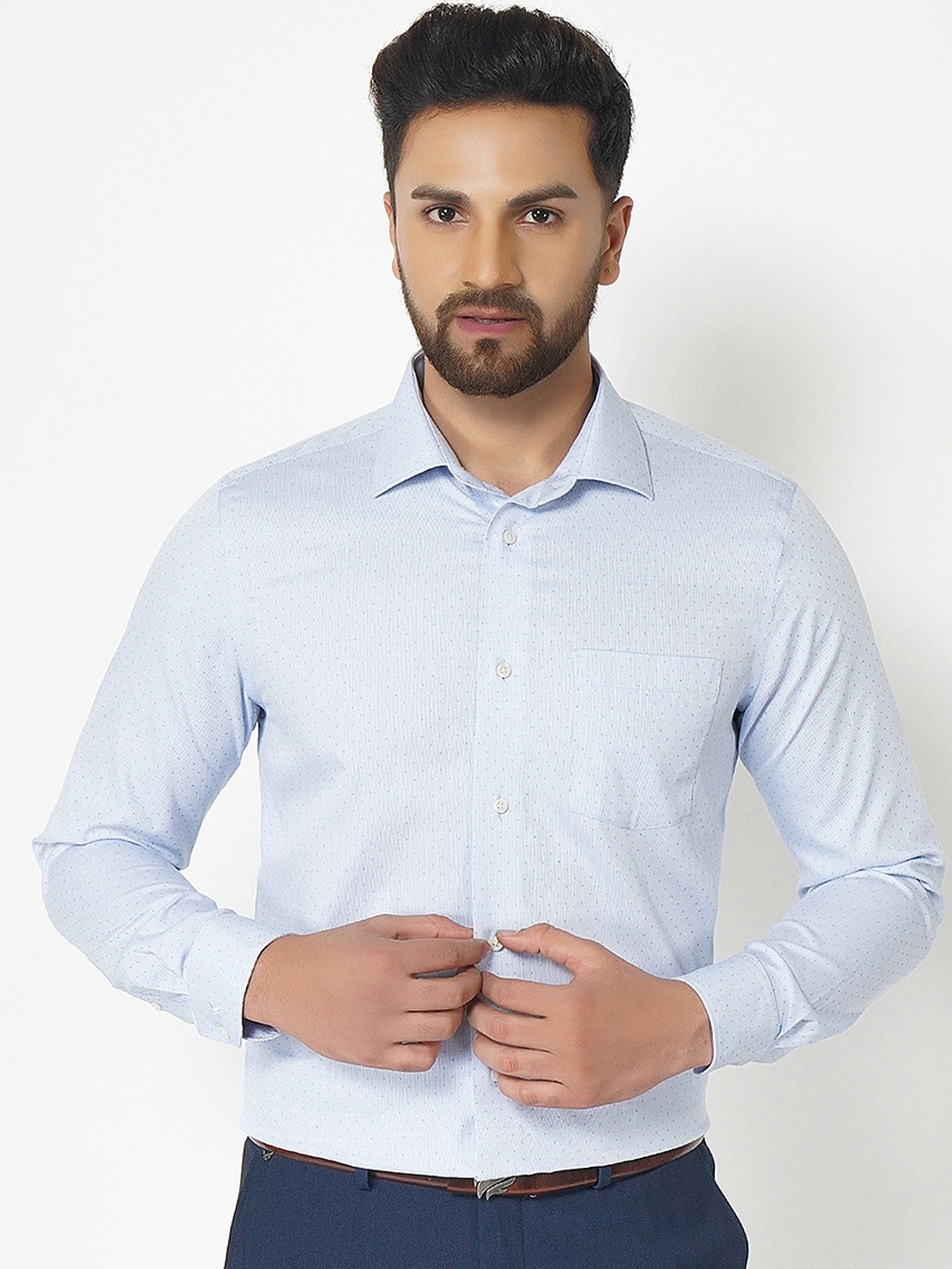 

Blackberrys Men Blue India Slim Fit Opaque Printed Pure Cotton Formal Shirt