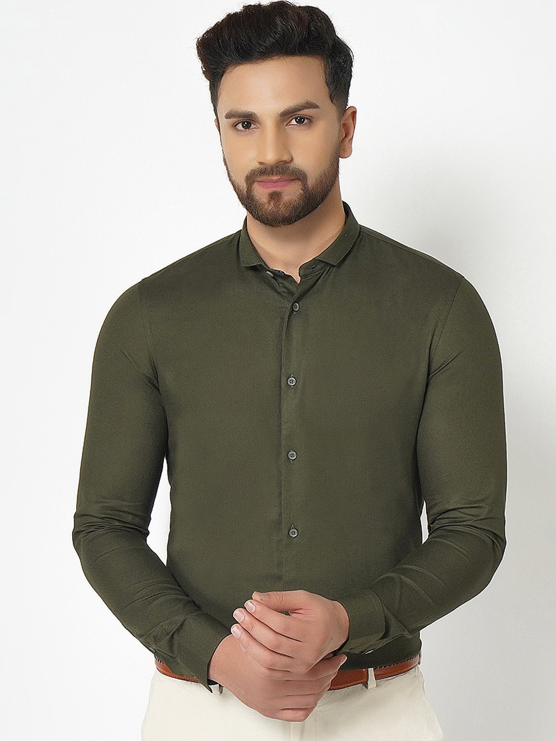 

Blackberrys Men Olive Green Phoenix Skinny Fit Opaque Casual Shirt