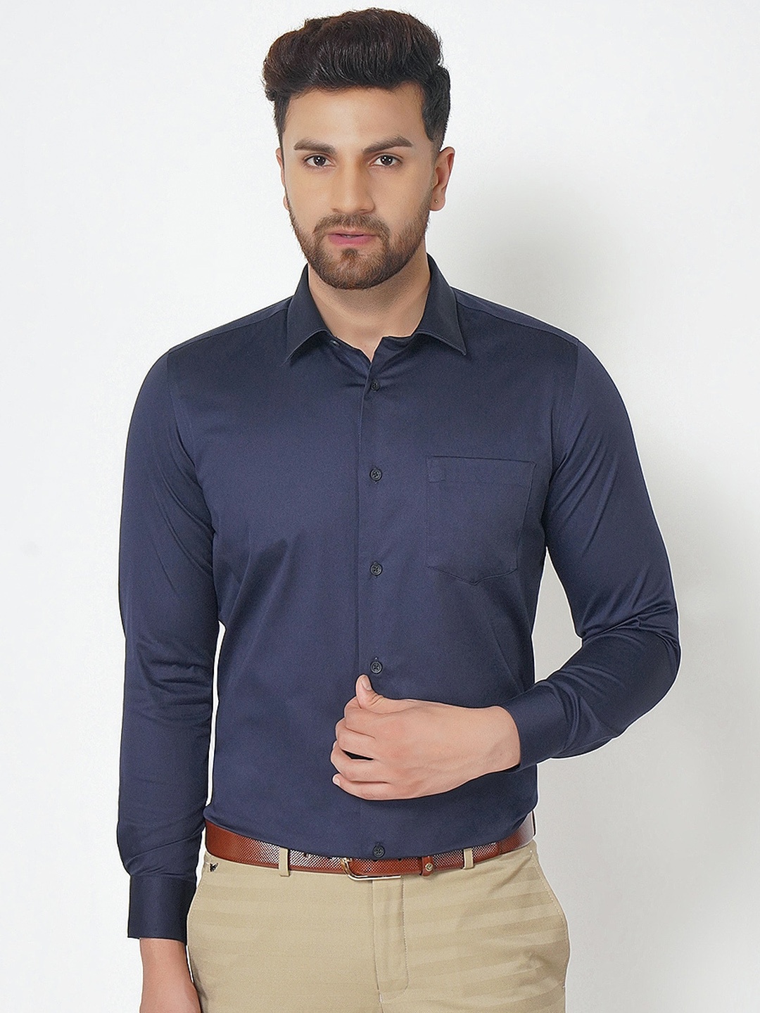 

Blackberrys Men'S Navy Solid Formal Slim Fit Wrinkle-Resistant Shirt, Navy blue