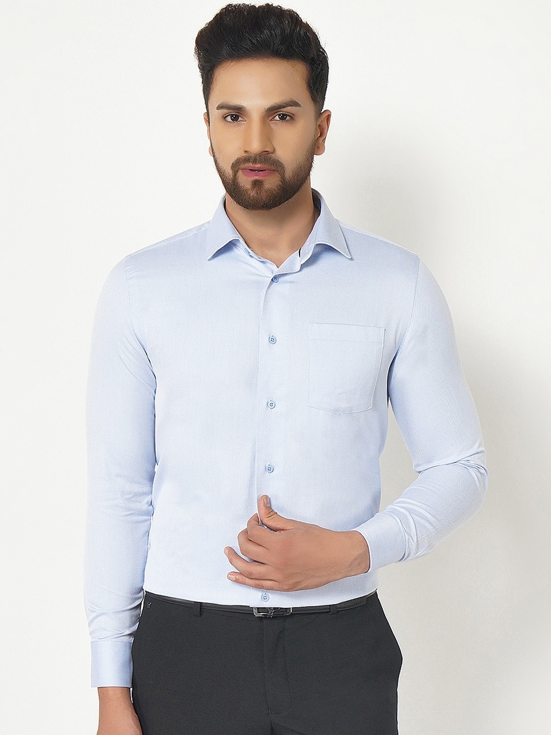 

Blackberrys Men Blue India Slim Fit Opaque Casual Shirt