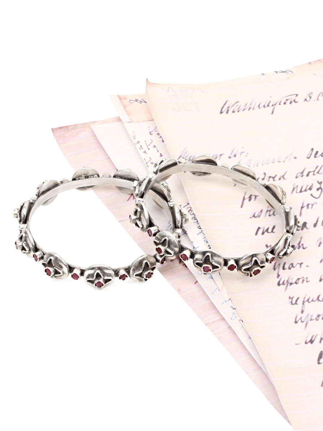 

SANGEETA BOOCHRA Set Of 2 Silver-Toned & Maroon CZ -Studded Silver Bangle-Style Bracelet