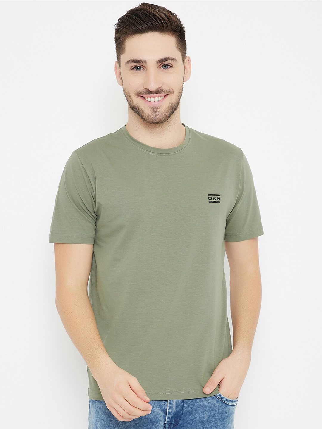 

Okane Men Olive Green Solid T-shirt