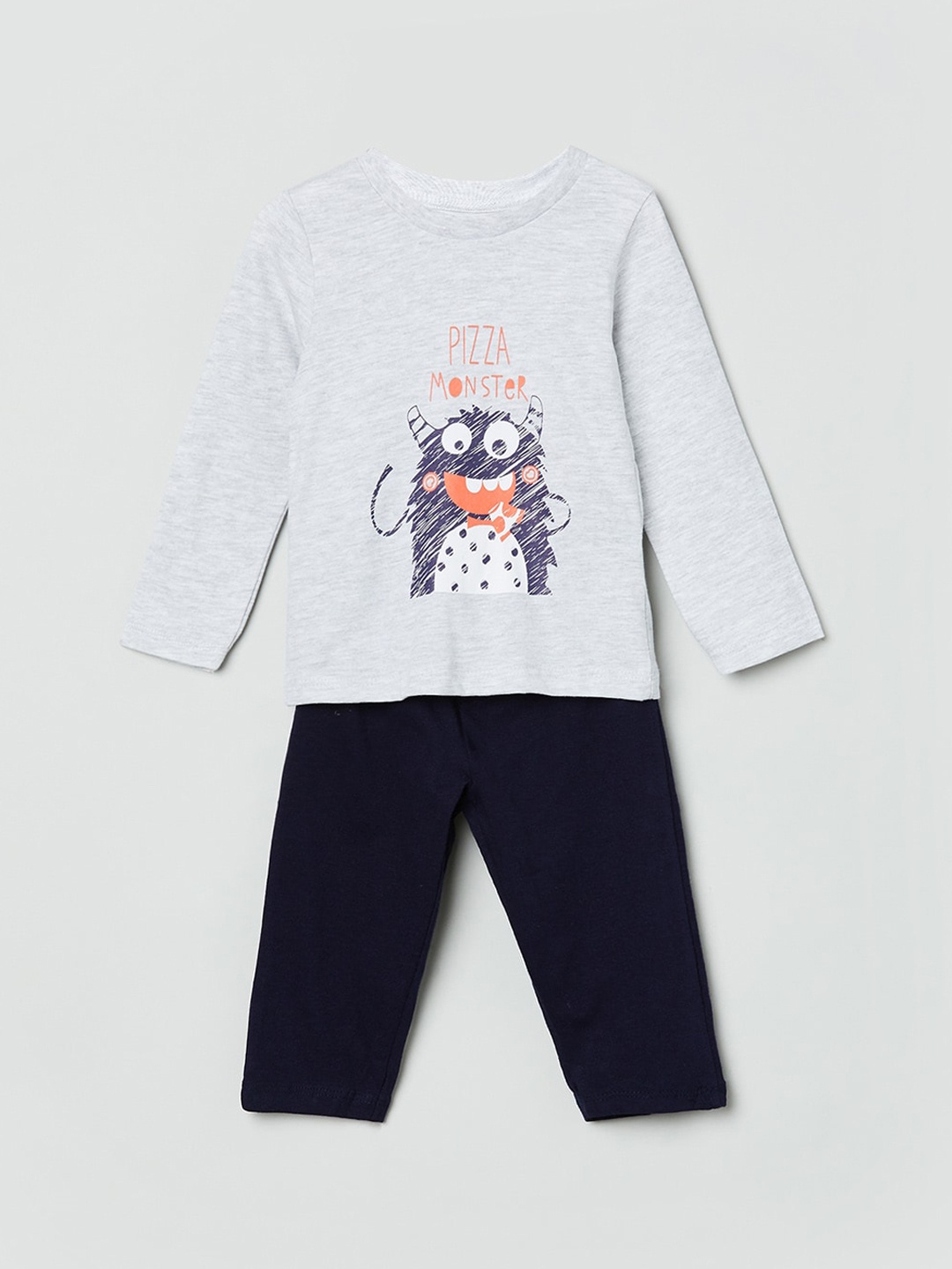 

max Boys Grey Melange & Black Printed Night suit
