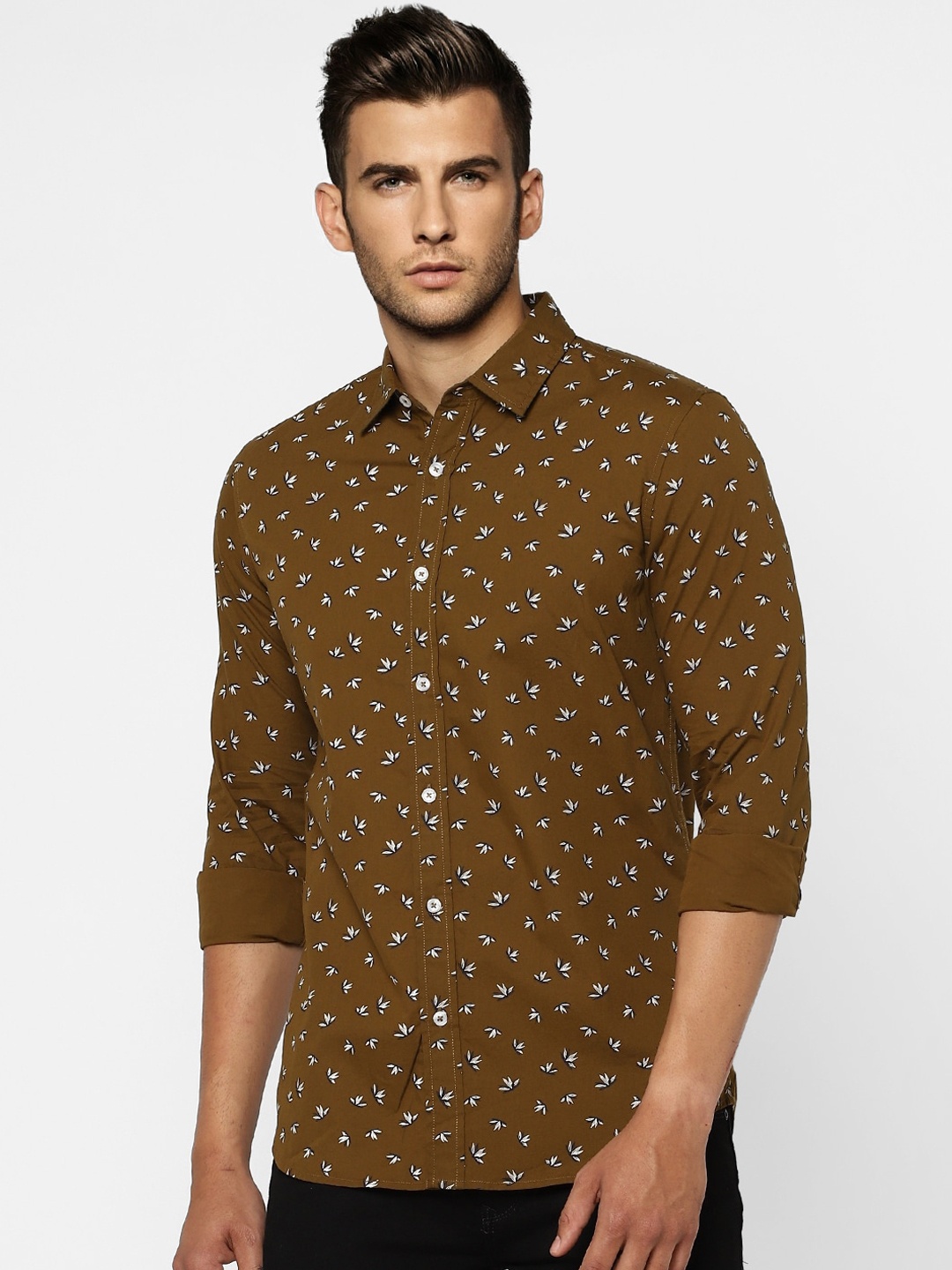 

Jack & Jones Men Olive Green Slim Fit Floral Opaque Printed Casual Shirt