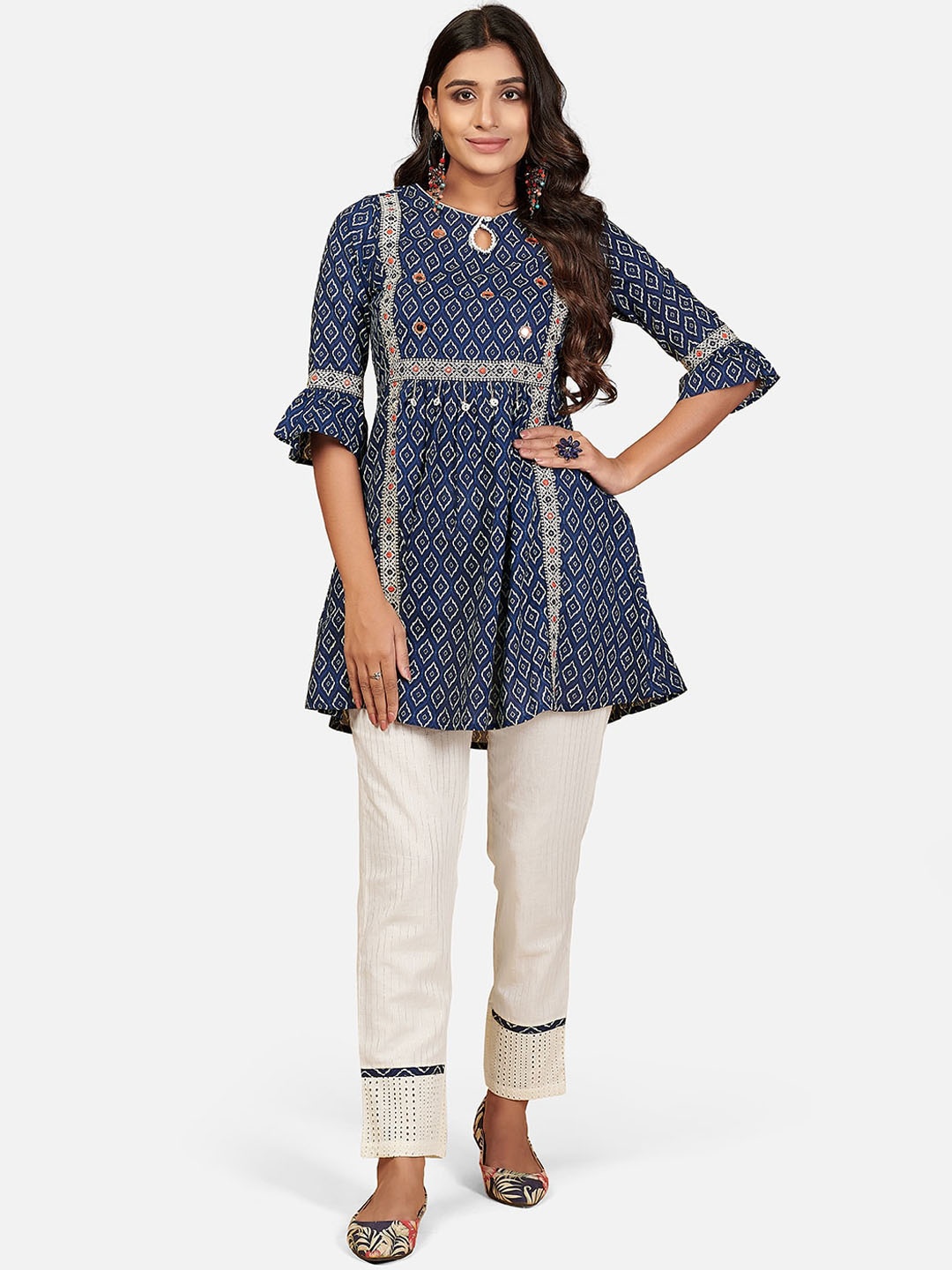 

Vbuyz Women Blue Printed Regular Mirror Work Pure Cotton Flared Kurta With Trousers