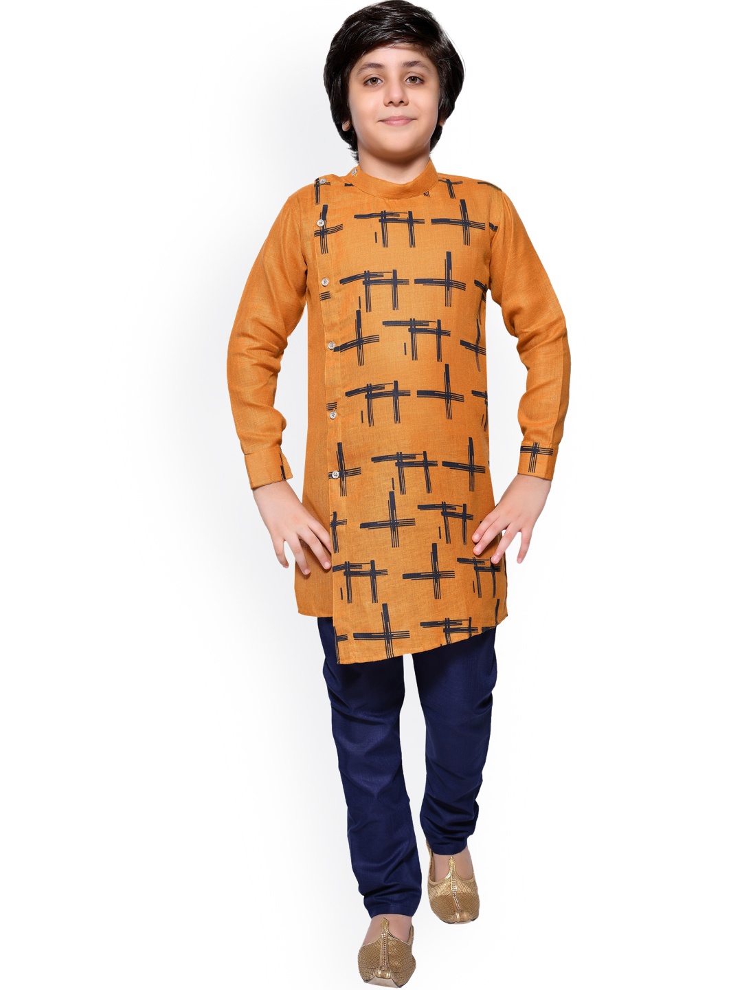 

Jeetethnics Boys Yellow & Navy Blue Geometric Printed Angrakha Kurta with Churidar