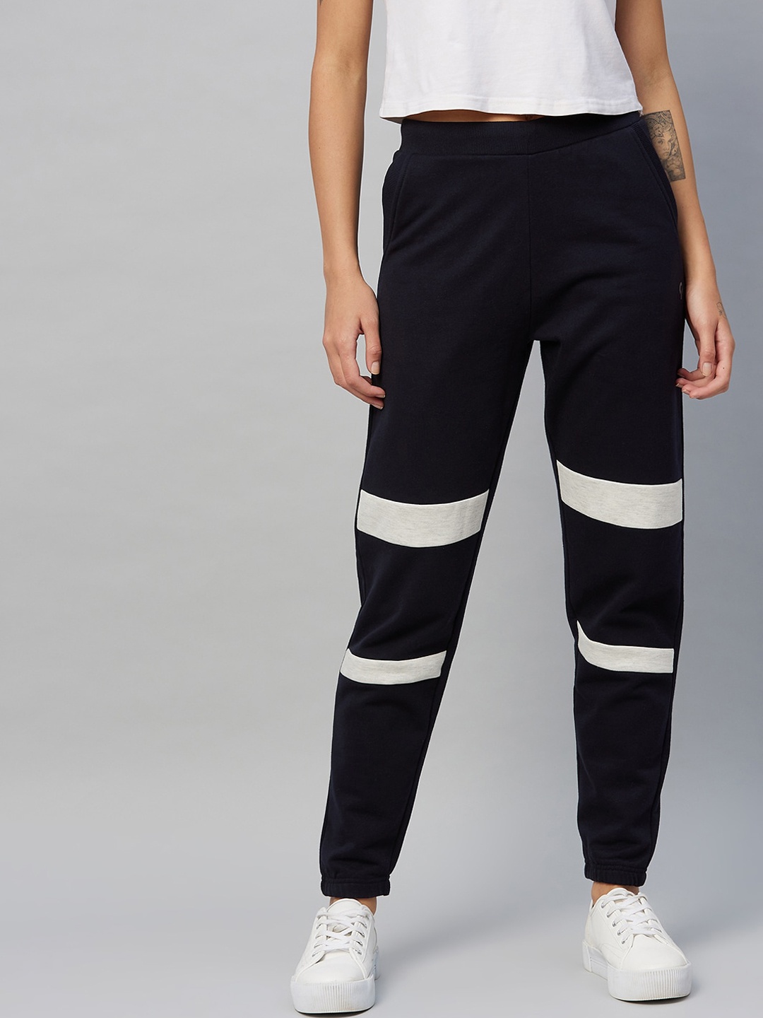 

C9 AIRWEAR Women Black & Grey Colourblocked Fleece Joggers, Navy blue