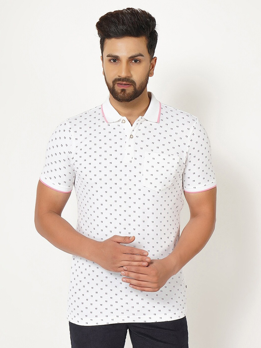 

Blackberrys Men White Printed Polo Collar Slim Fit T-shirt