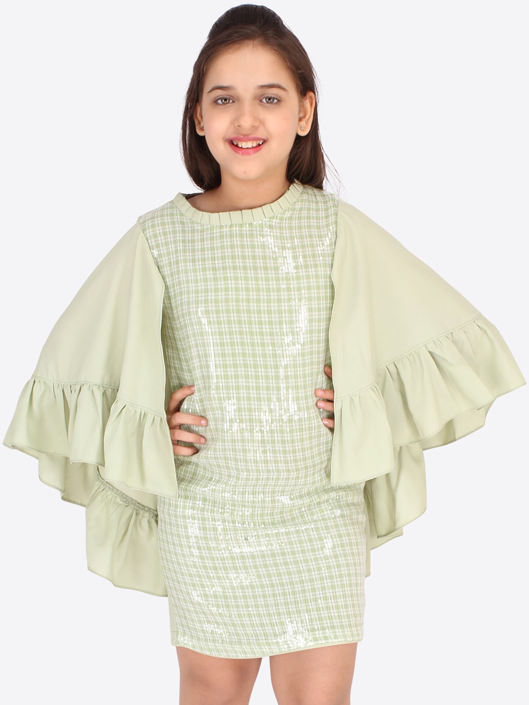 

CUTECUMBER Green Embellished Checked Georgette Sheath Dress