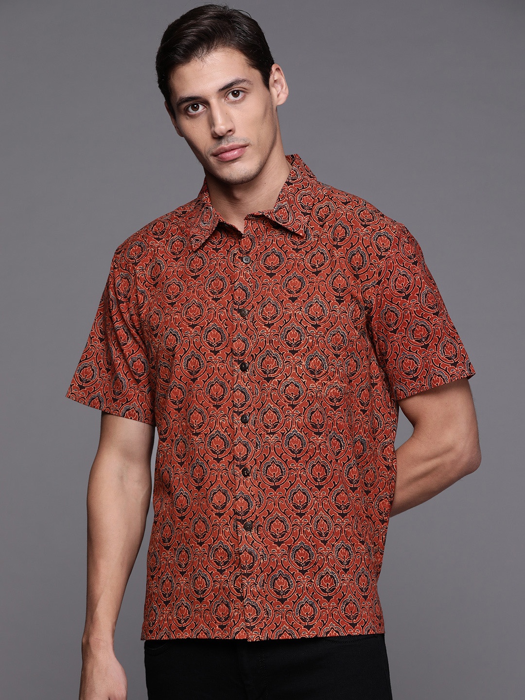 

Fabindia Men Red & Black Pure Cotton Comfort Fit Printed Shirt