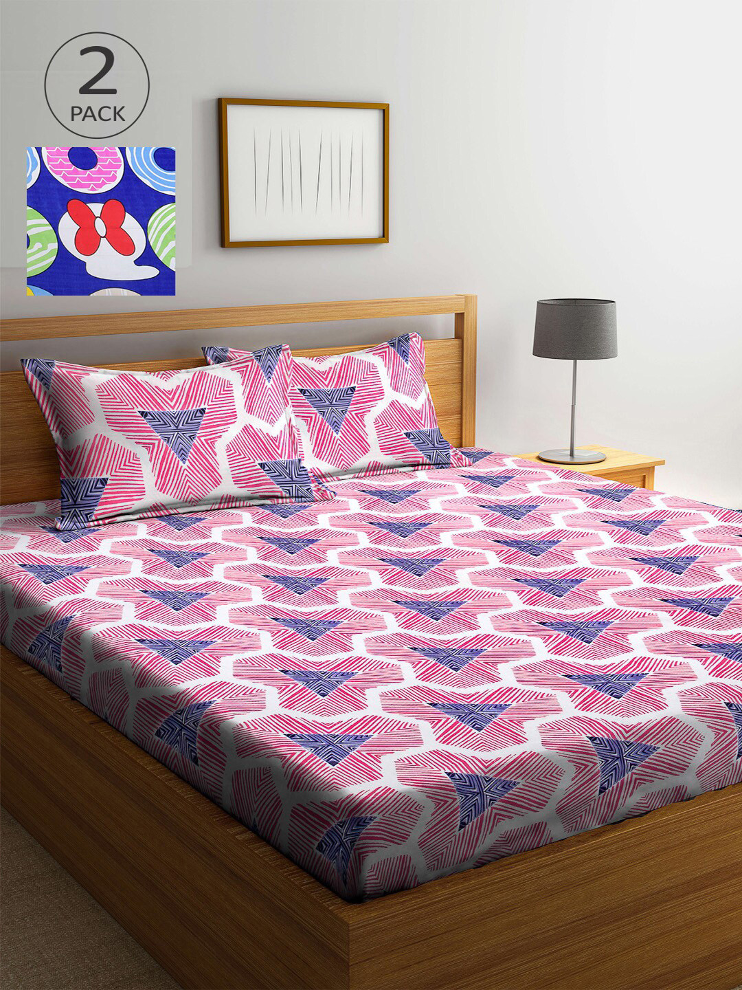 

Arrabi Pink & Blue Geometric 300 TC 2 King Bedsheet with 4 Pillow Covers