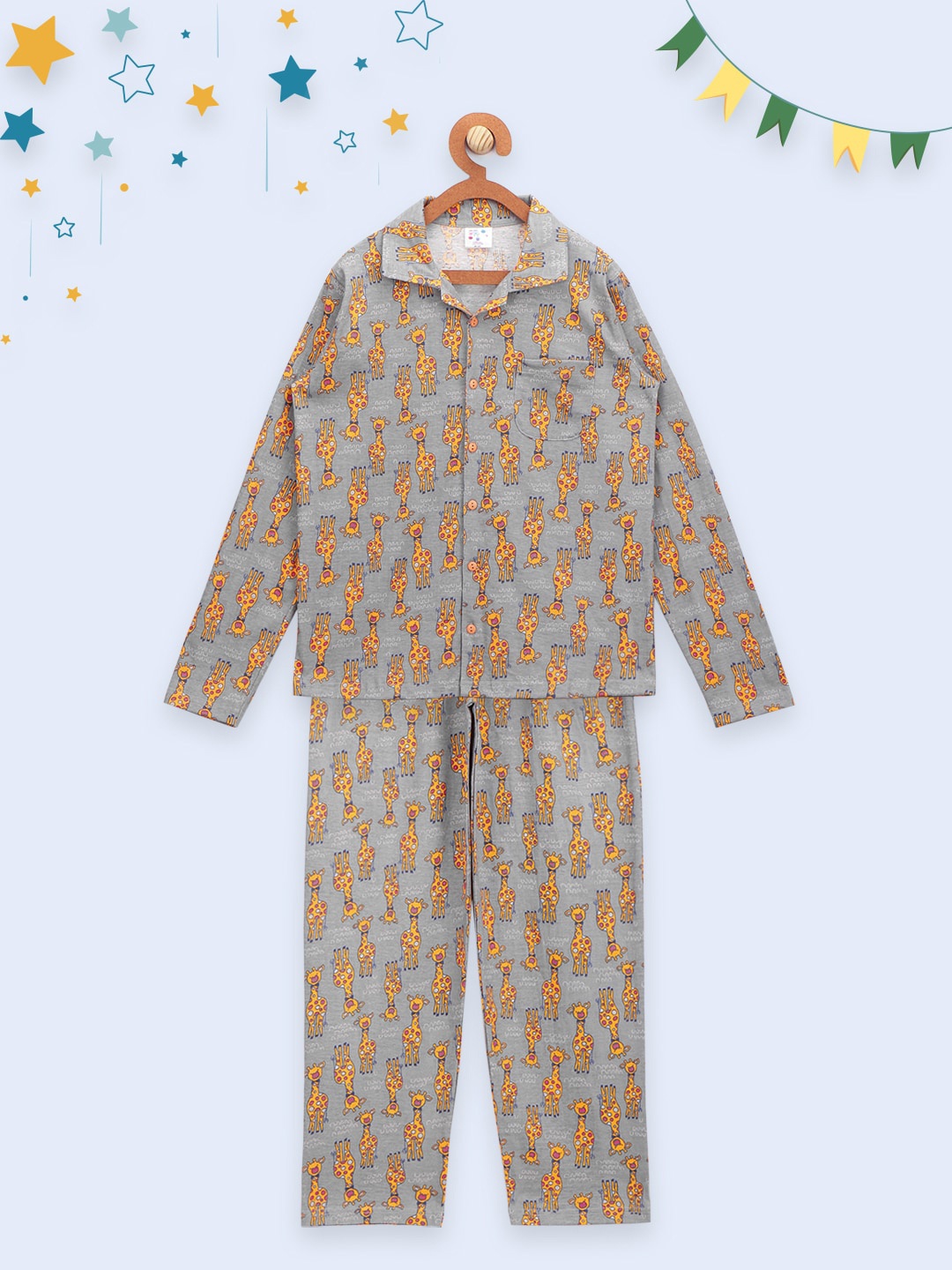 

LilPicks Boys Grey Giraffe Print Night suit