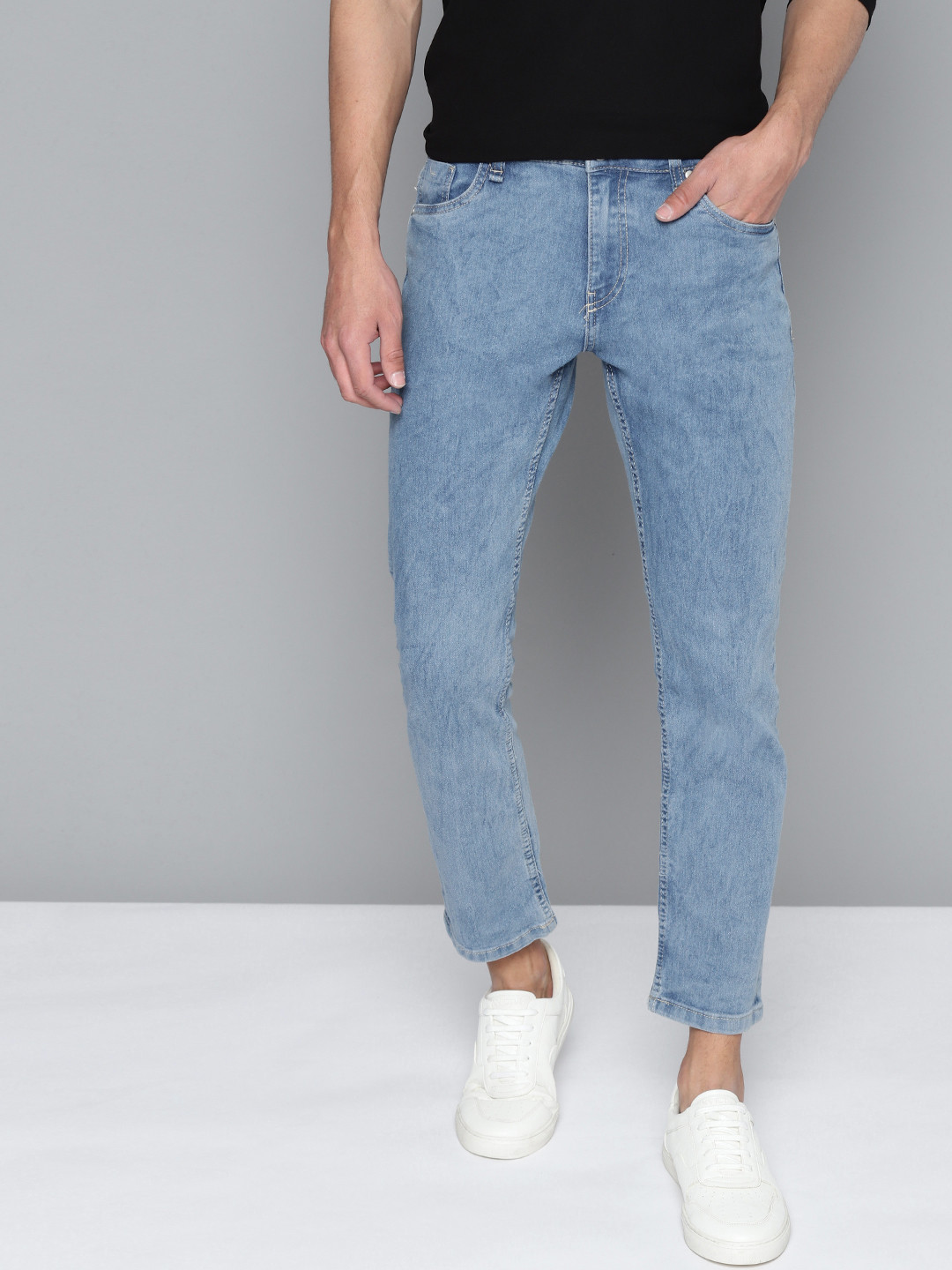 

Mast & Harbour Men Blue Slim Fit Stretchable Jeans